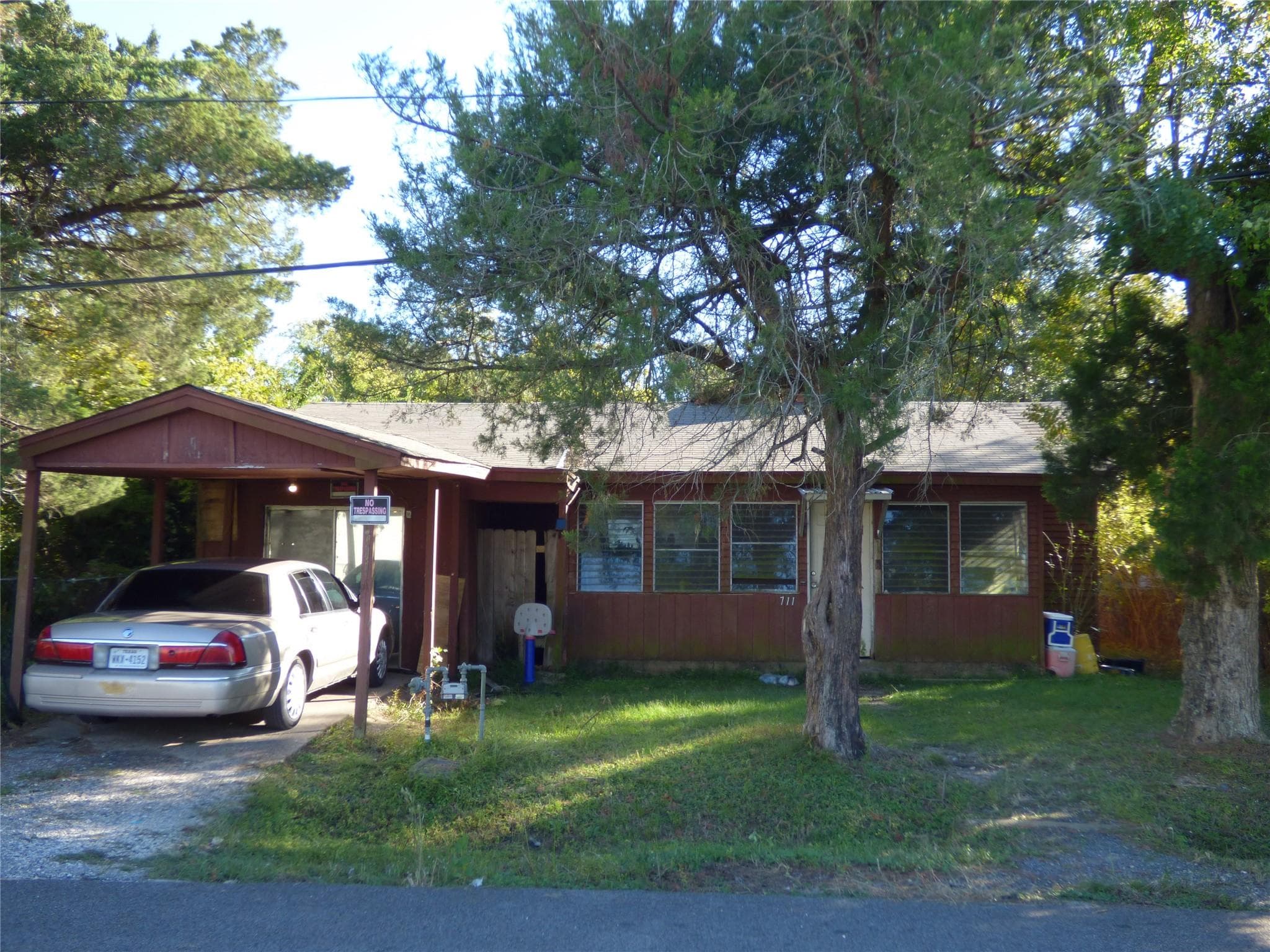 711 Rein Ave
