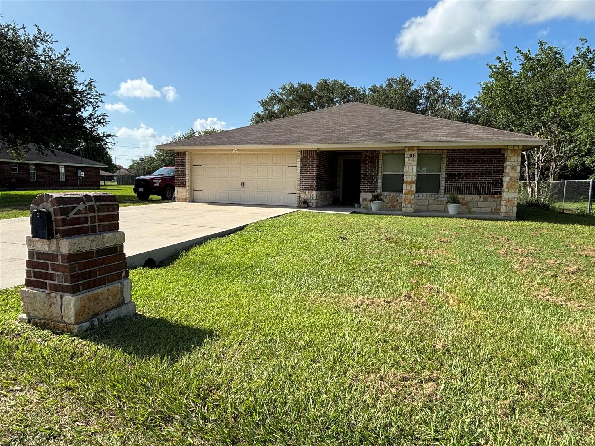 106 Owl Rd