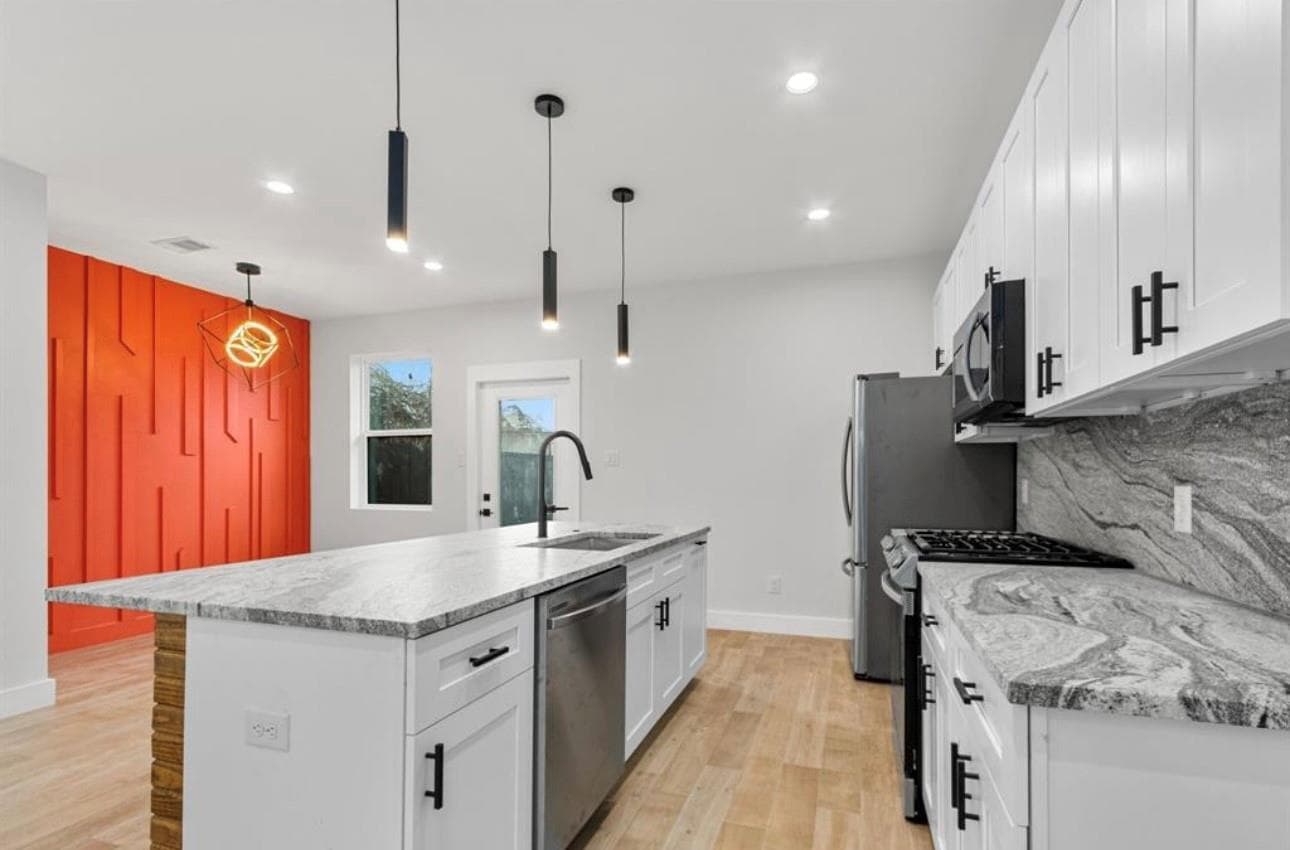 Gallery image 3