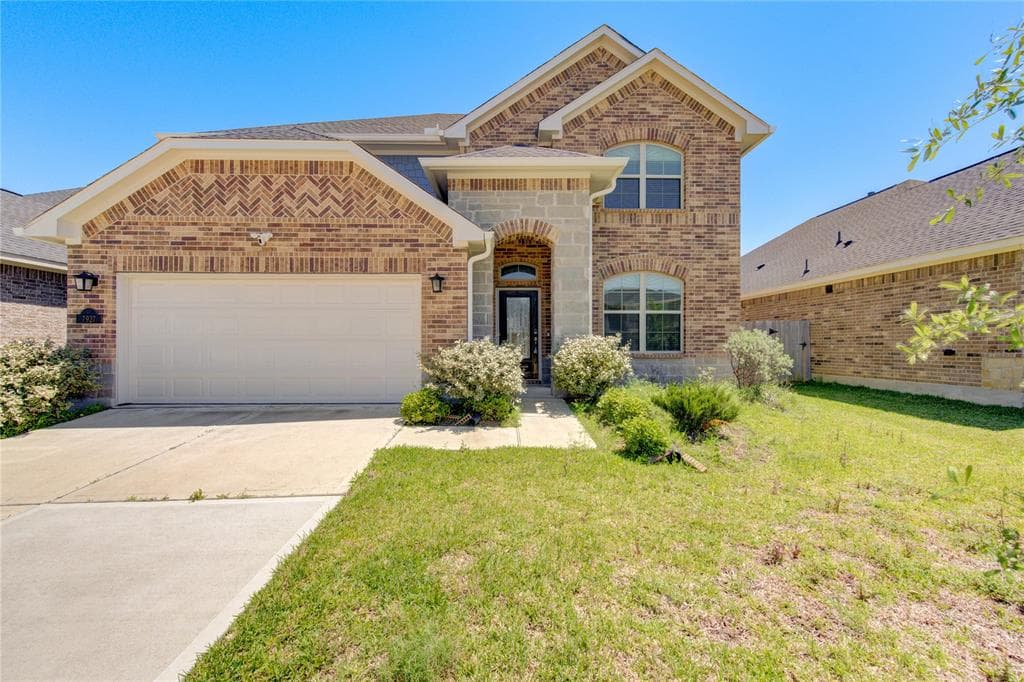 7927 Chukka Dr