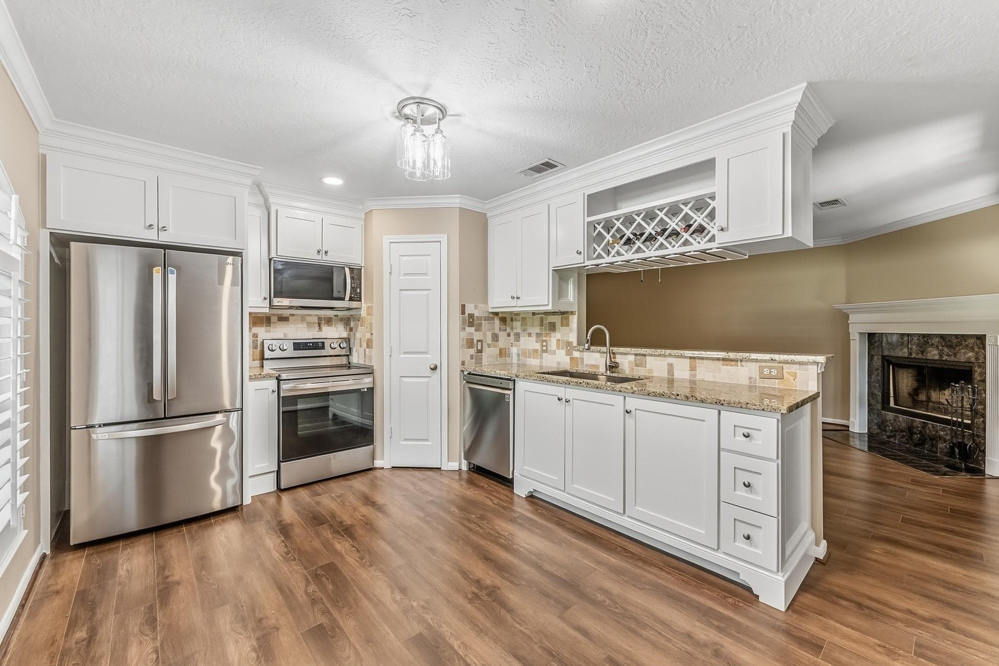 511 Springwood Dr