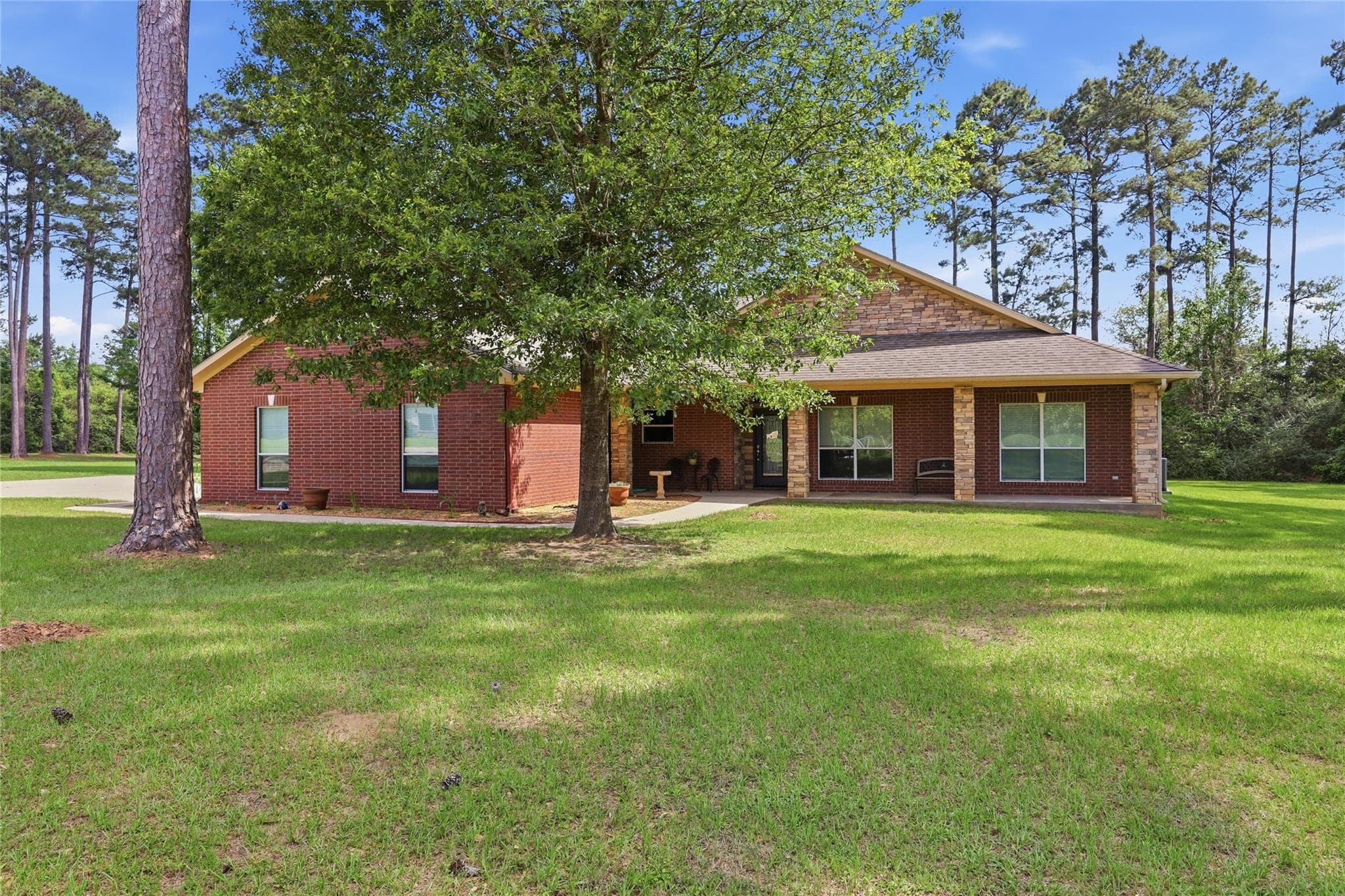 815 County Road 173