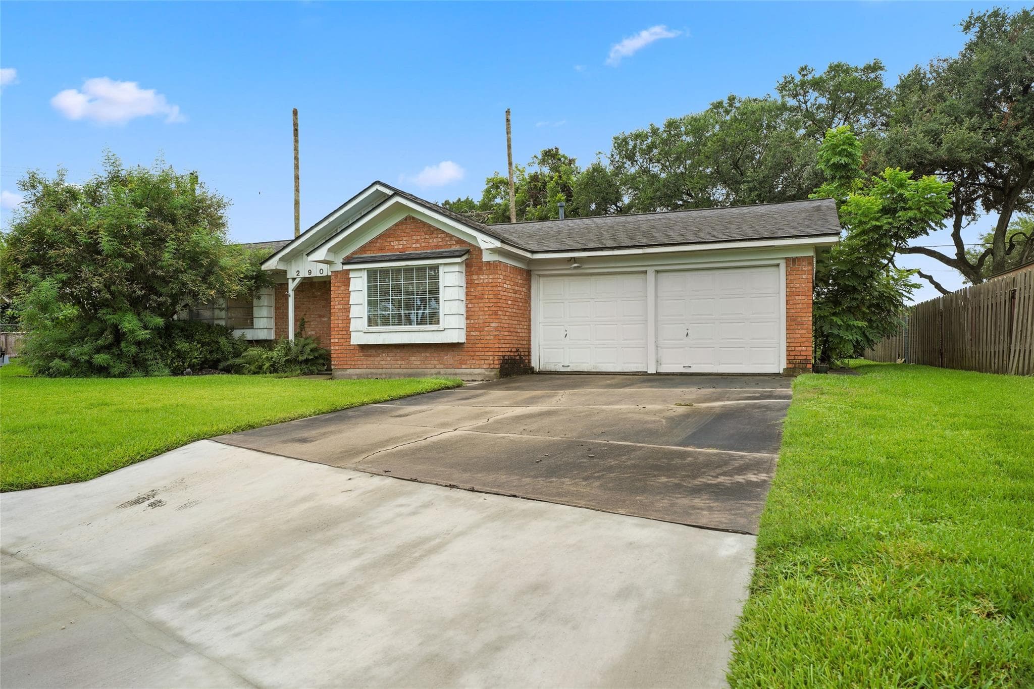 2905 Borden Cir