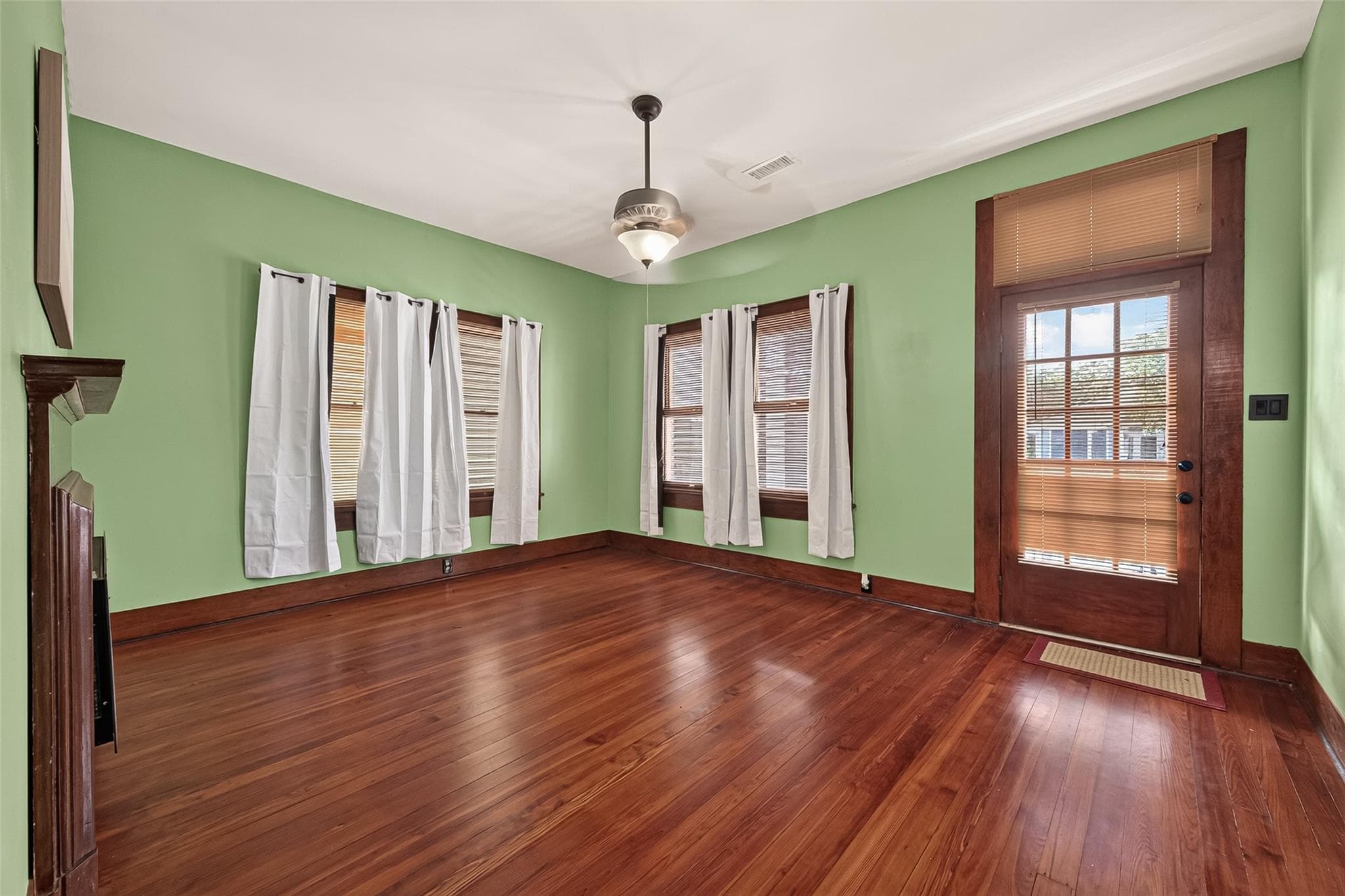 Gallery image 2