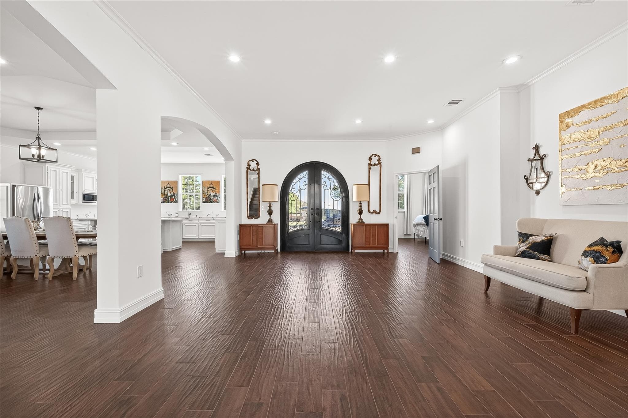 Gallery image 4