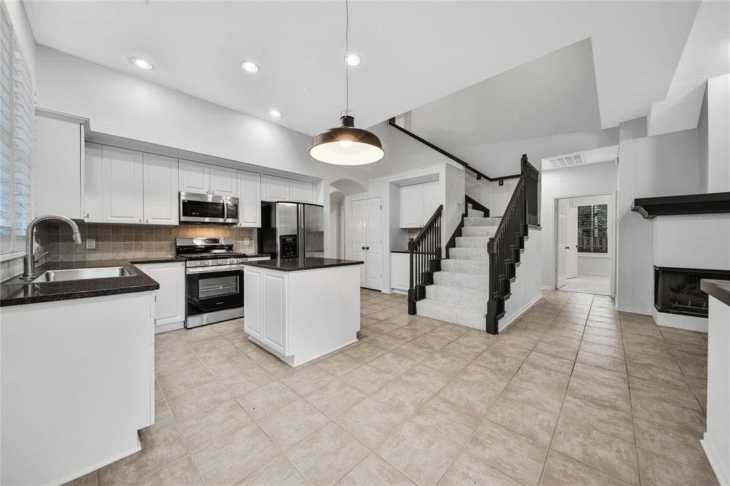 Main property image