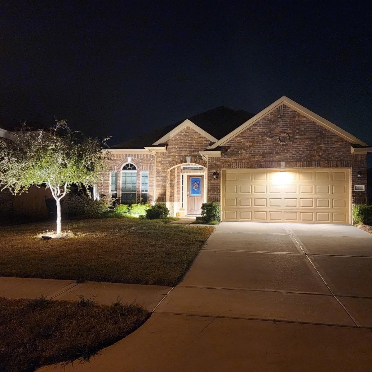 Main property image