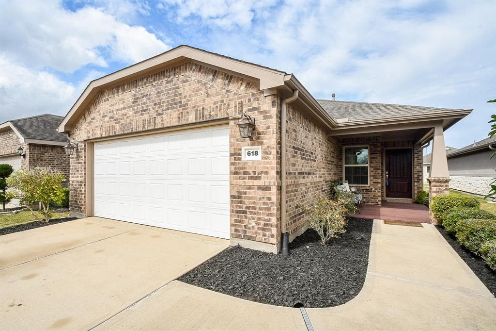 618 Marlberry Dr