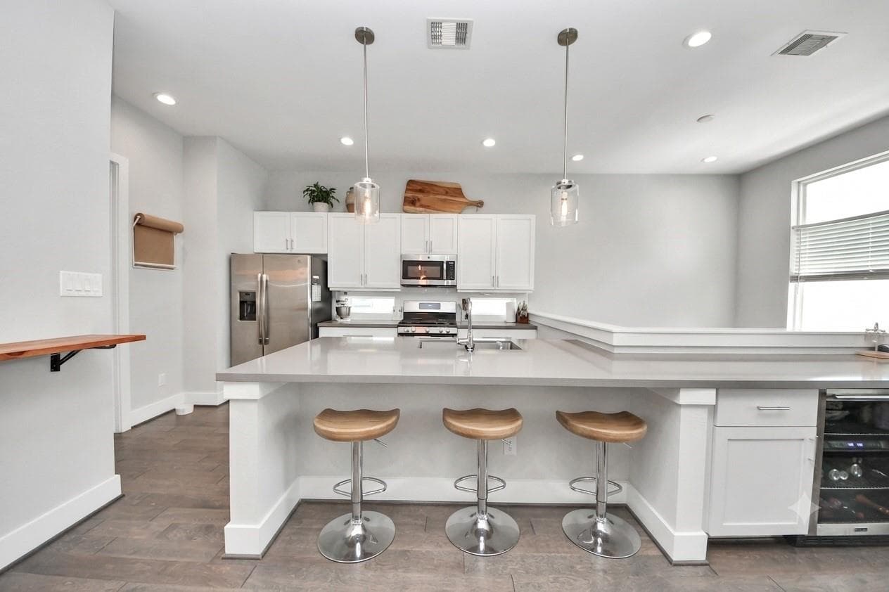 5619 Kansas St Unit C