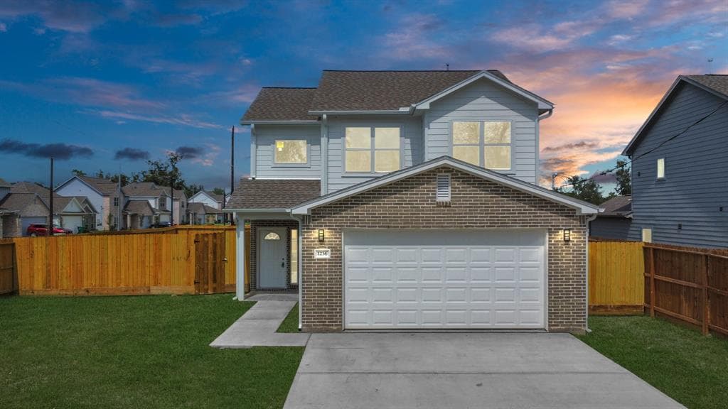1236 Esther Dr