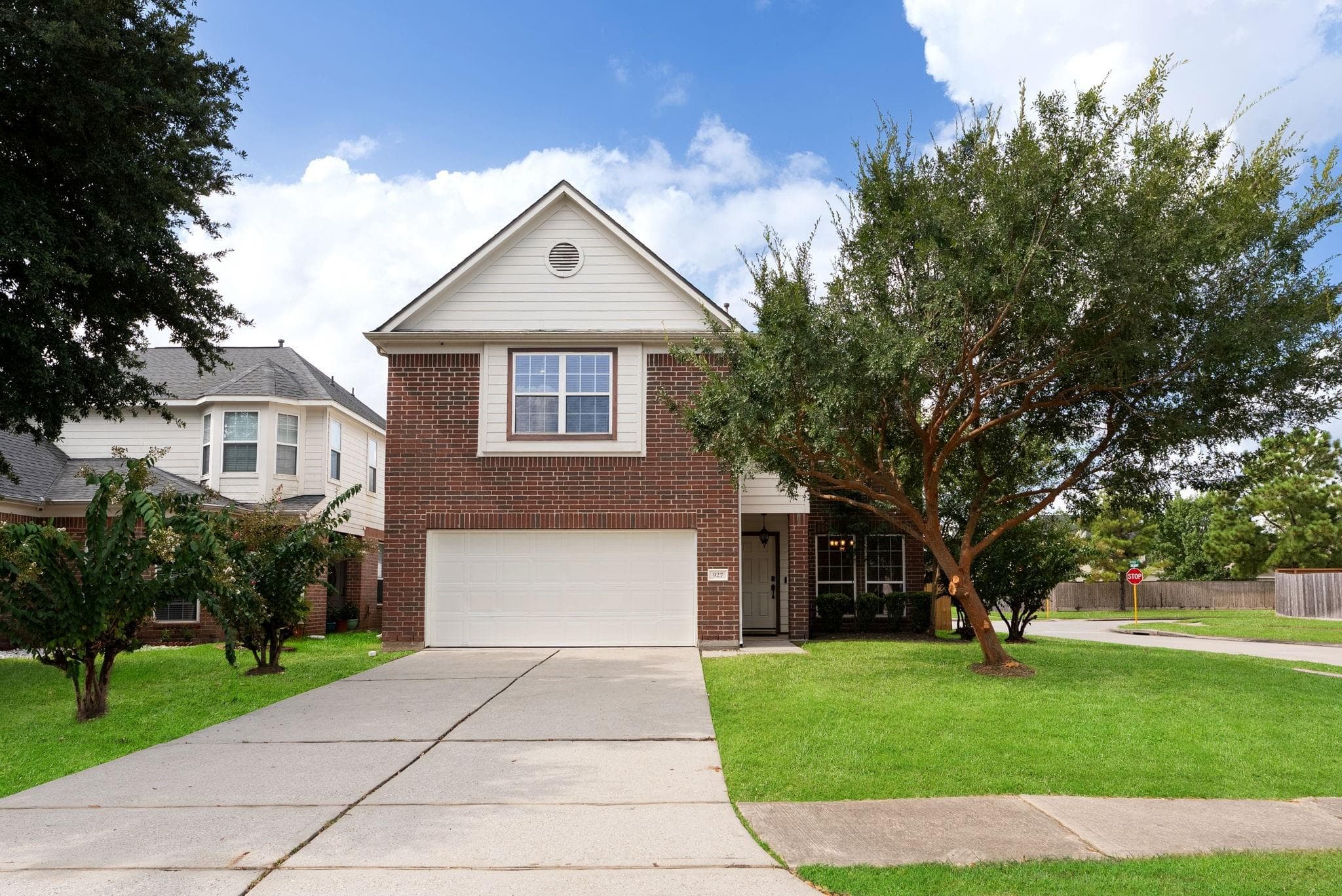 927 Northgate Springs Dr