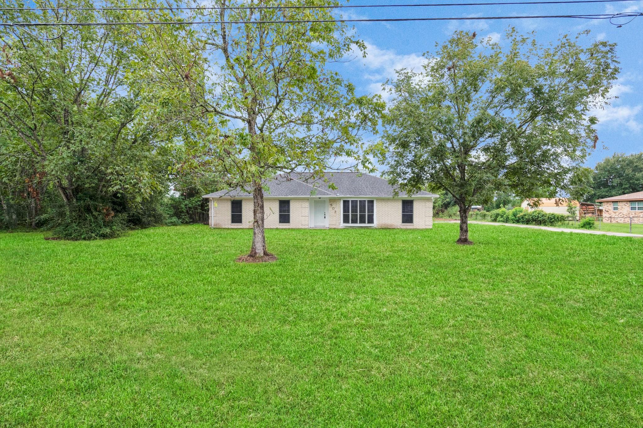 502 E Archer Rd