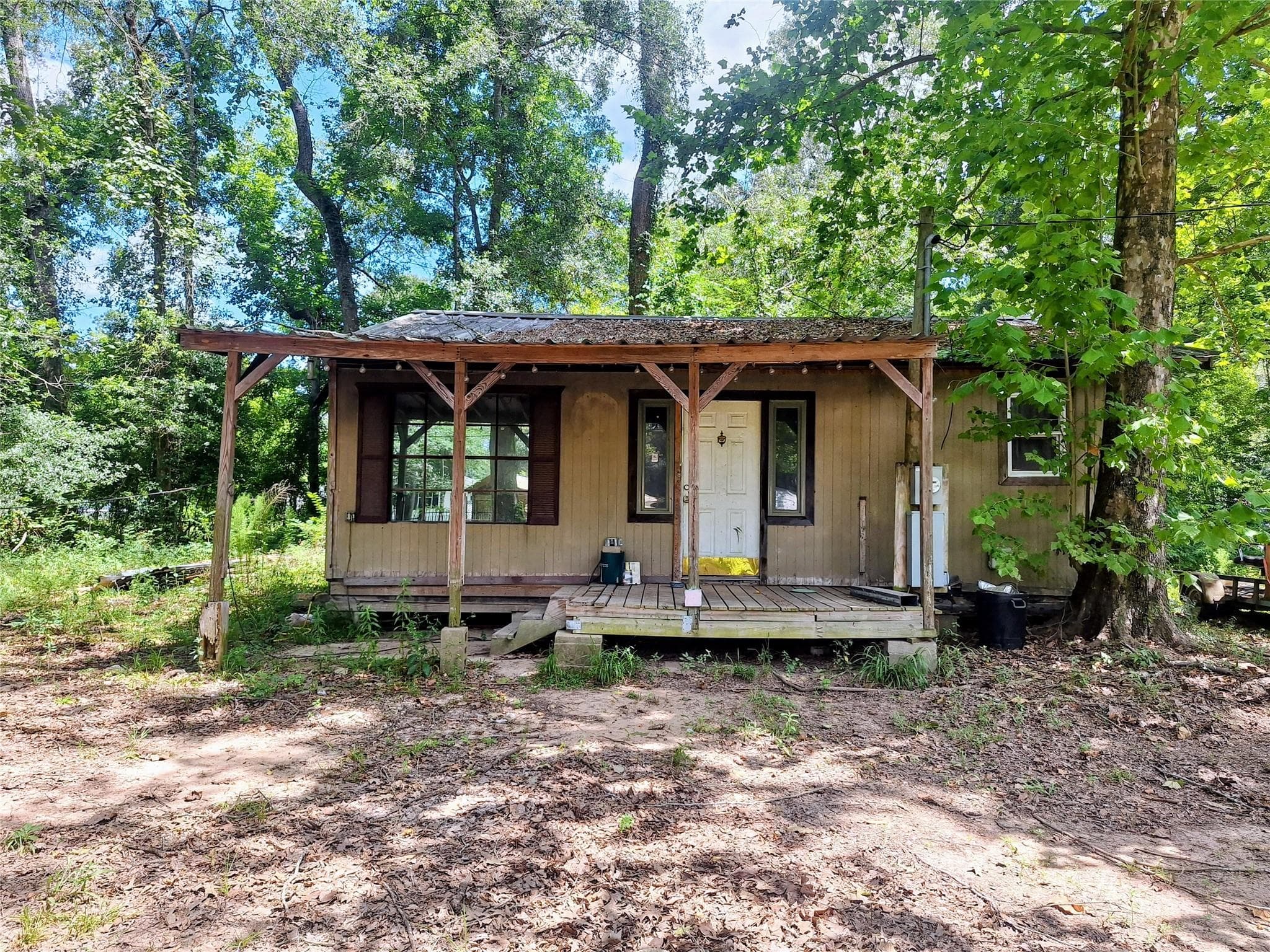 27395 Wagon Wheel St