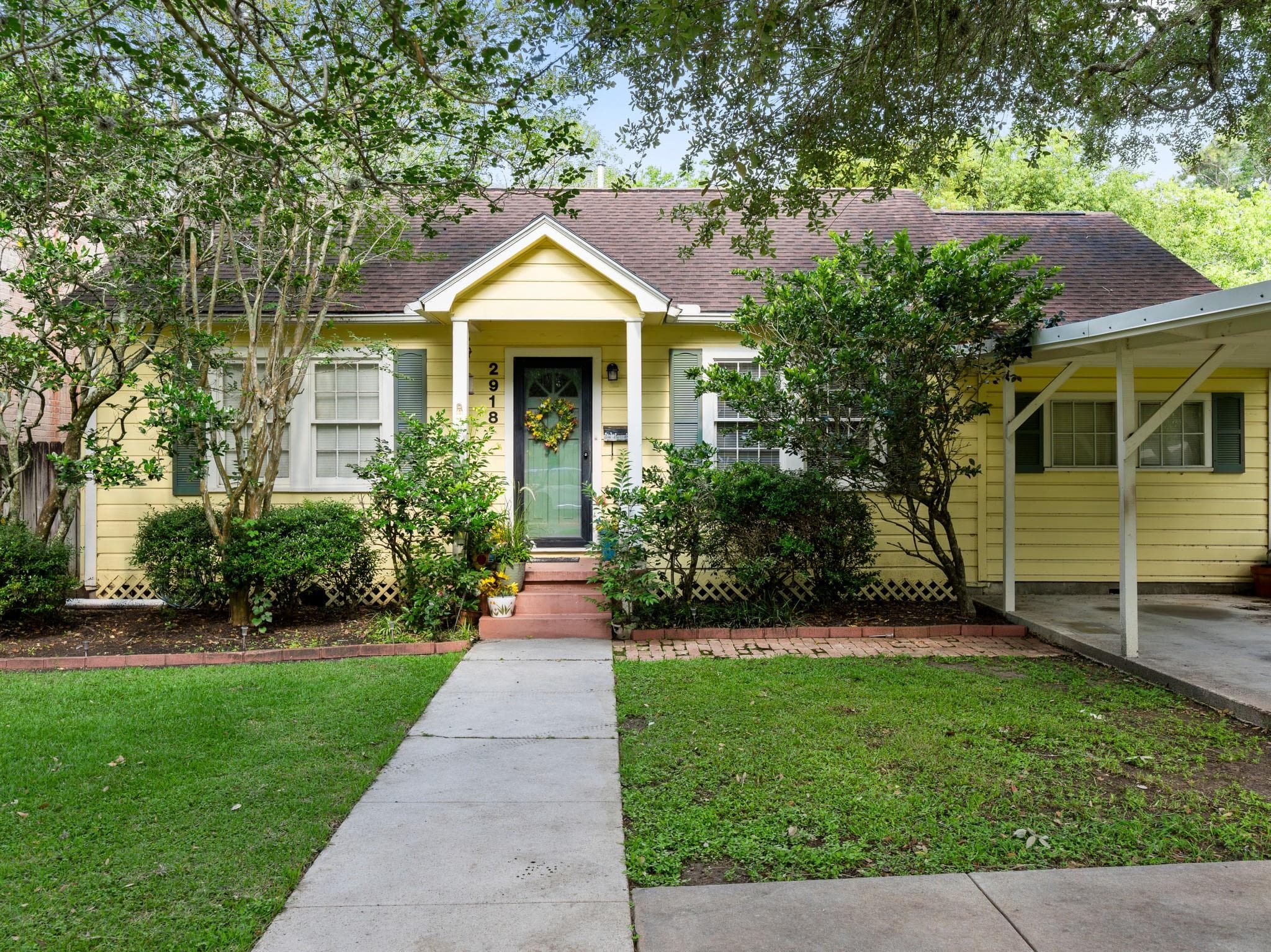 2918 Avenue I