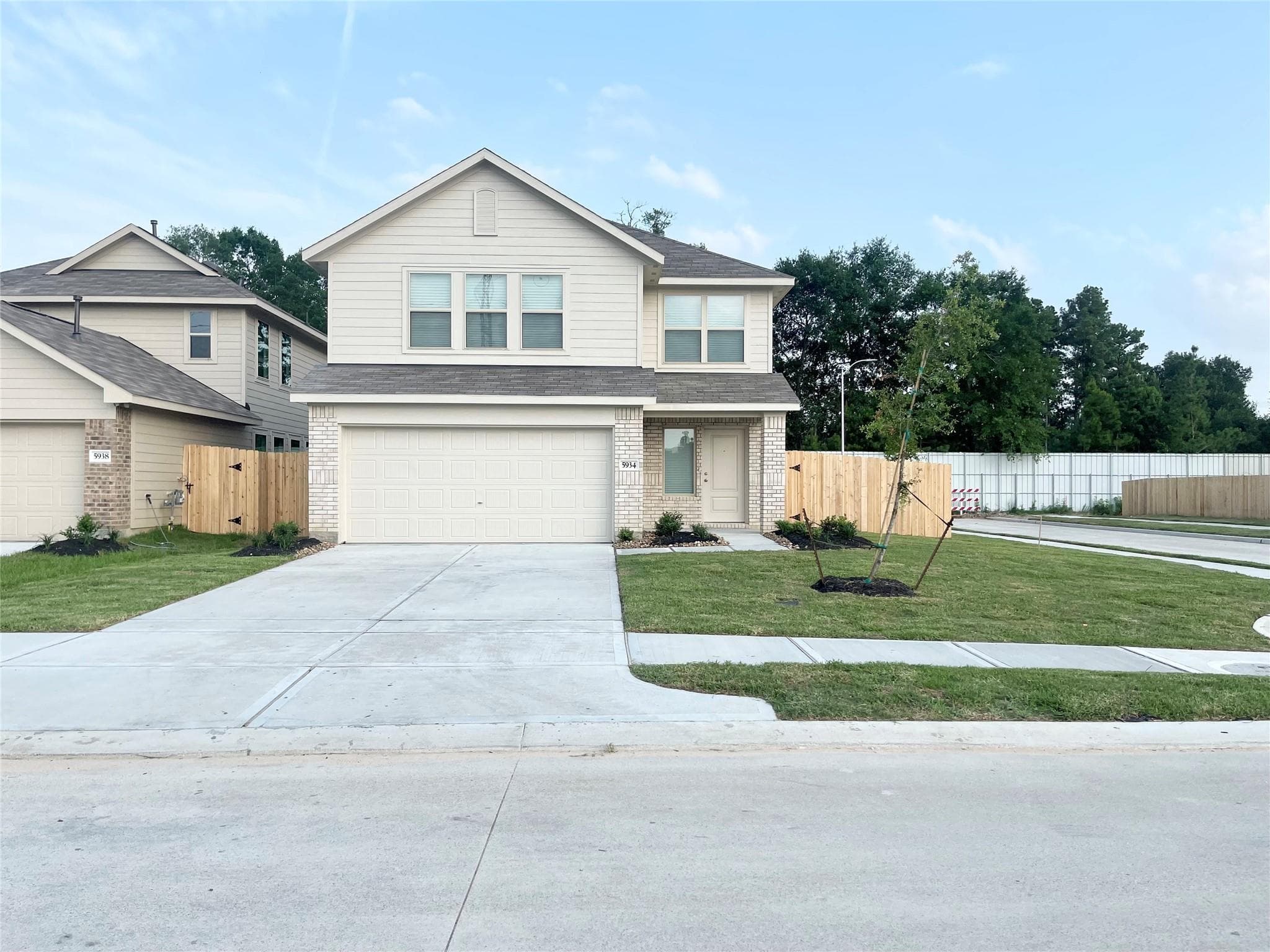 5934 Morning Fern Ln