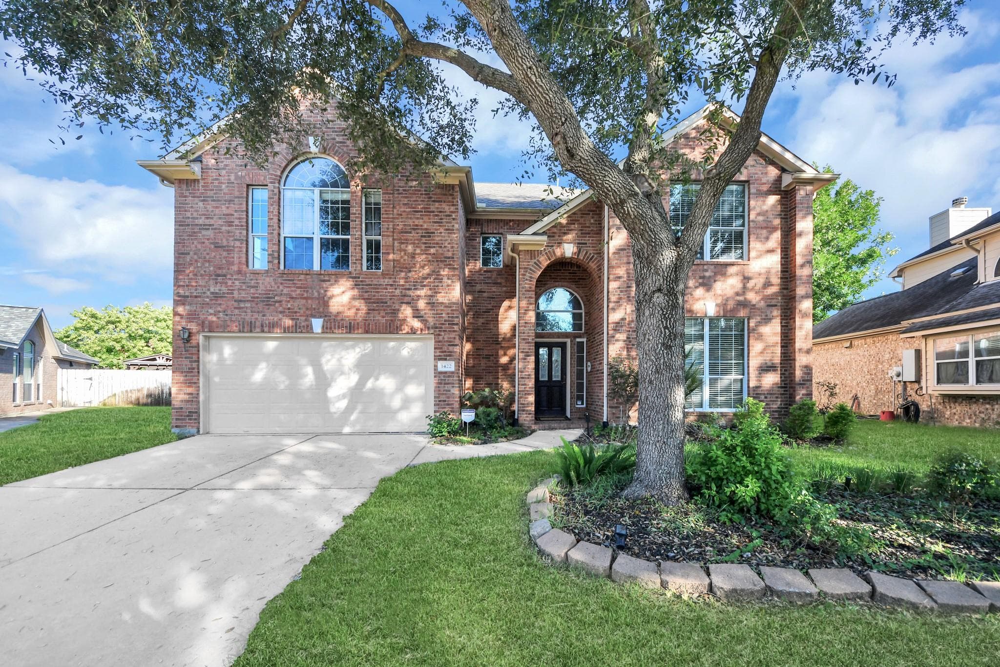 1422 Queens Bay Dr
