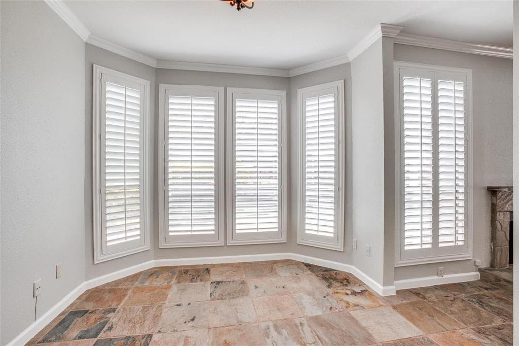 1881 Bering Dr Unit 33