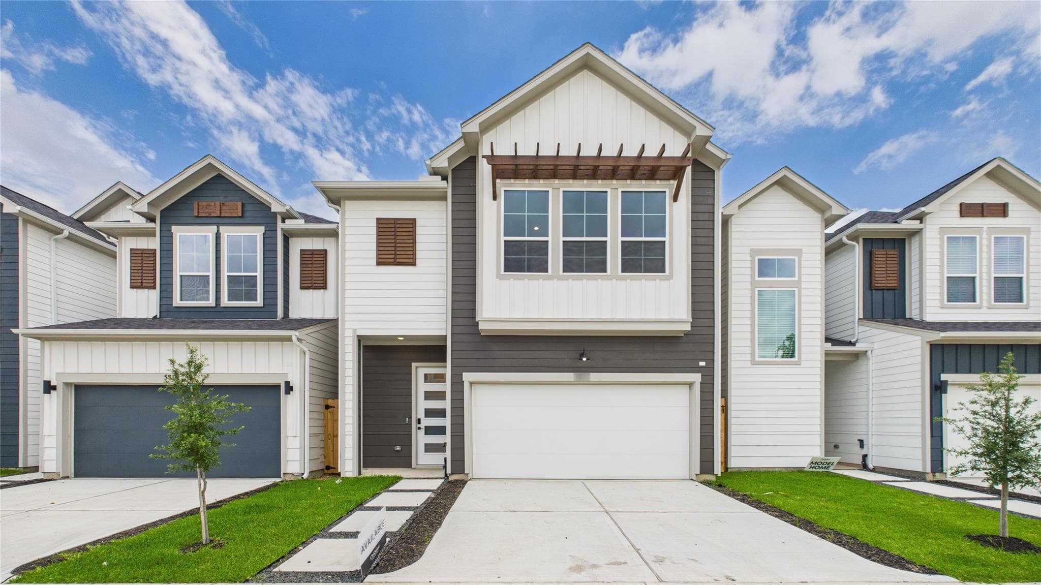 5812 Highland Sky Ln