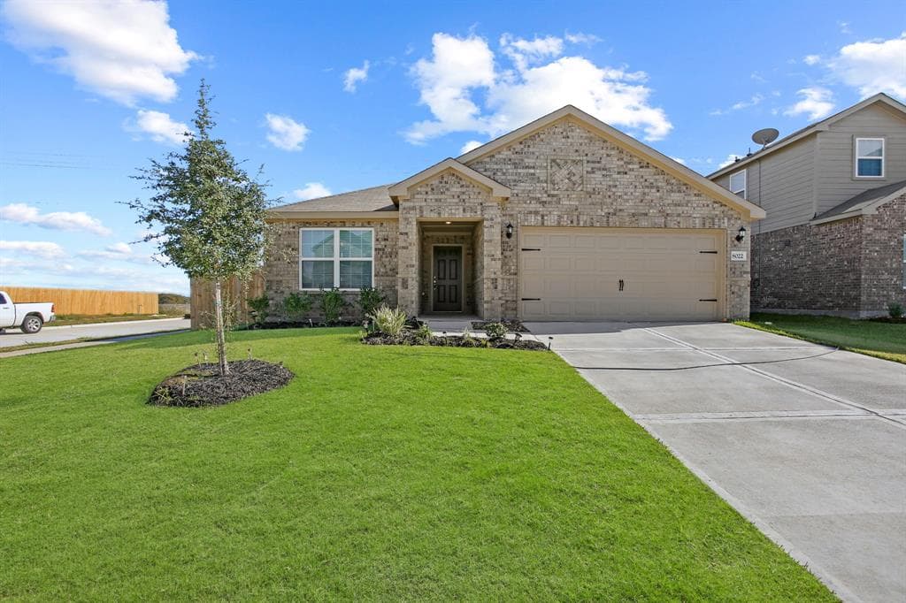 8022 Vacek Meadows Loop