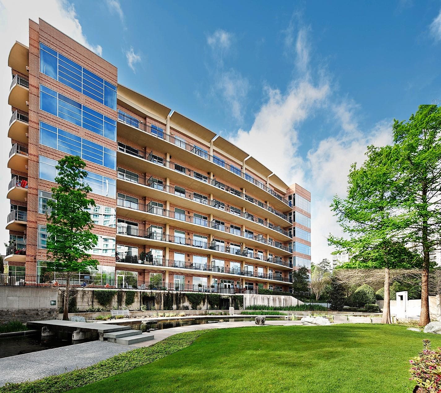 3 Waterway Ct Apt 4d