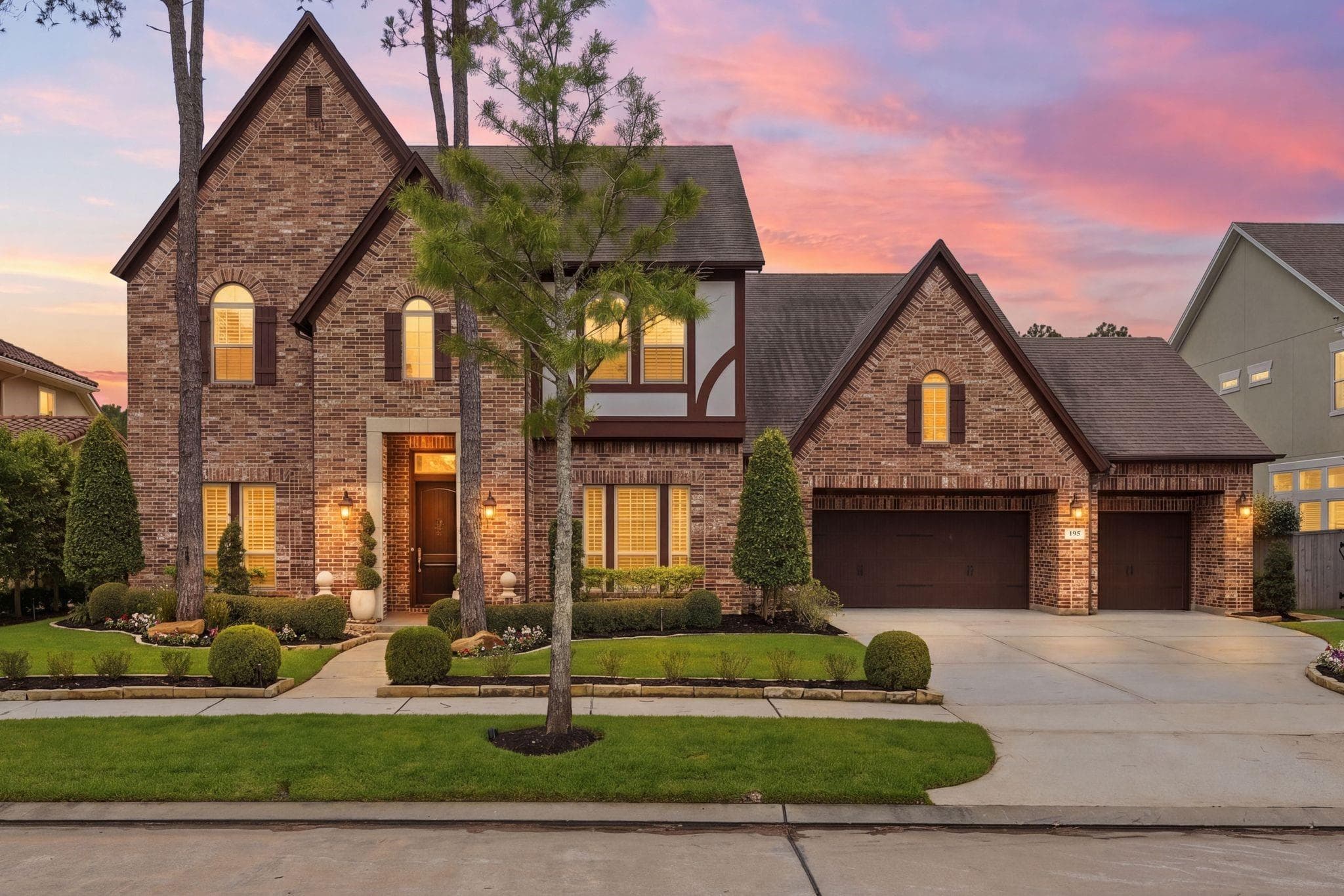 195 S Thatcher Bend Cir