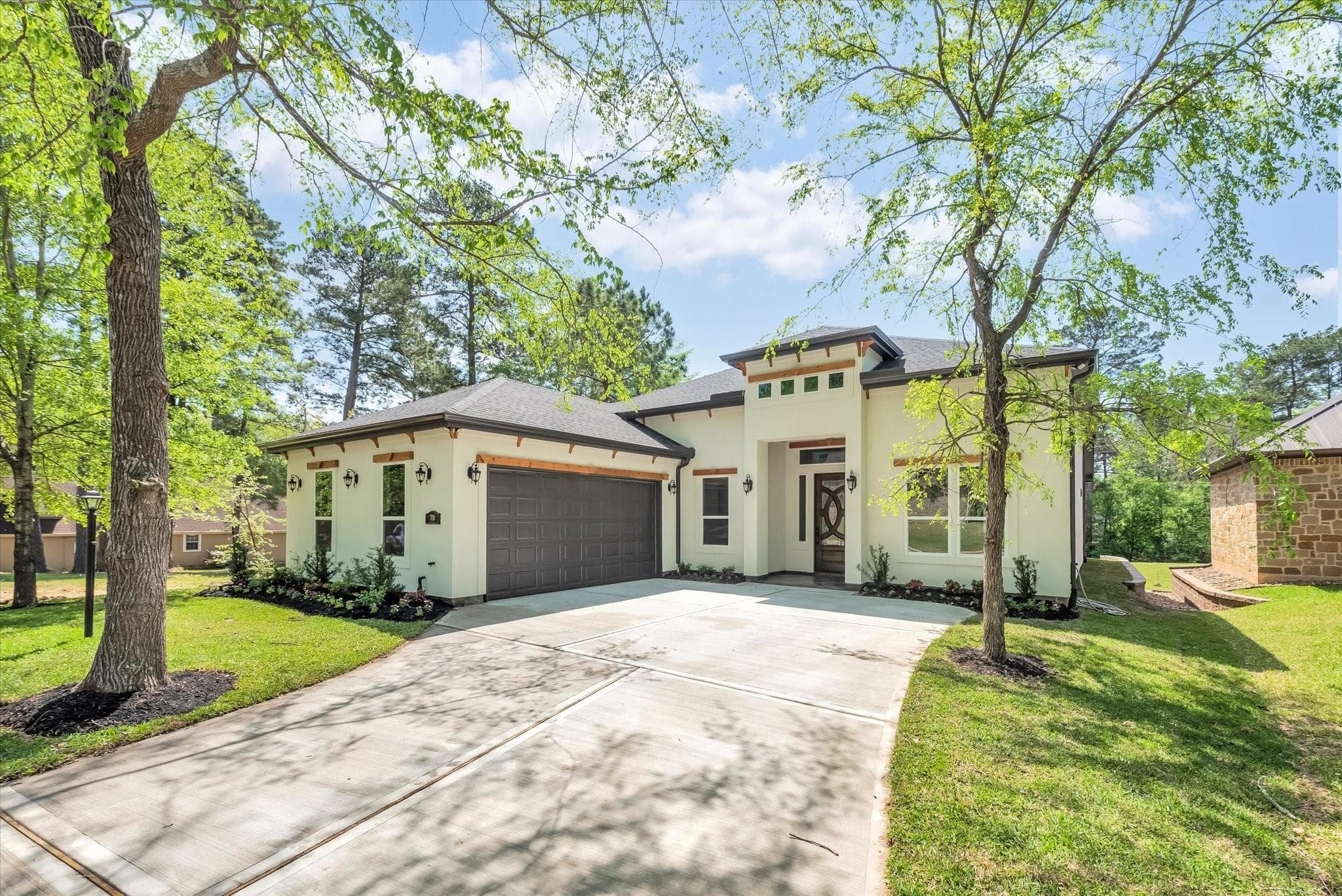 78 Highland Point Dr