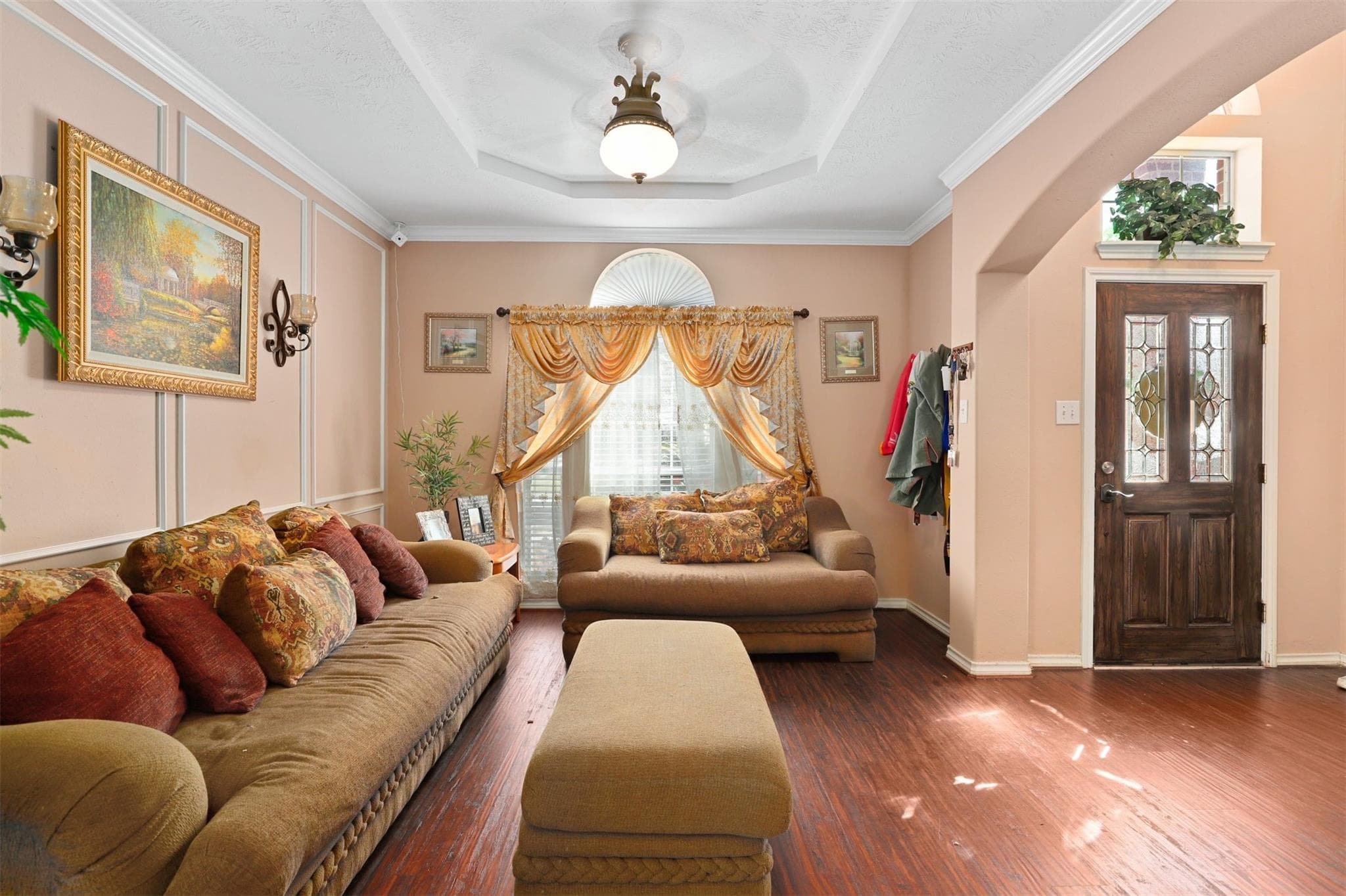 Gallery image 2