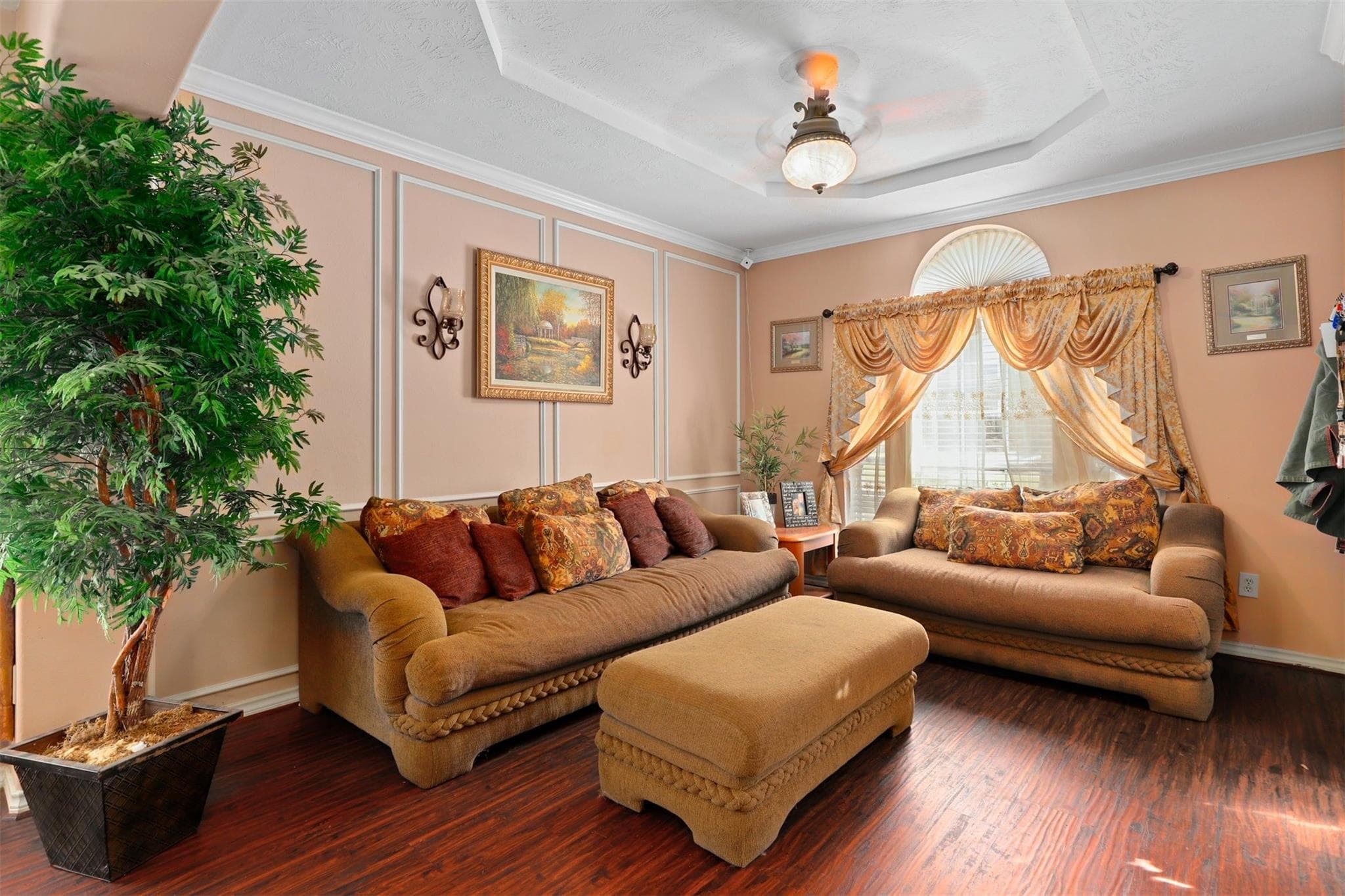 Gallery image 3