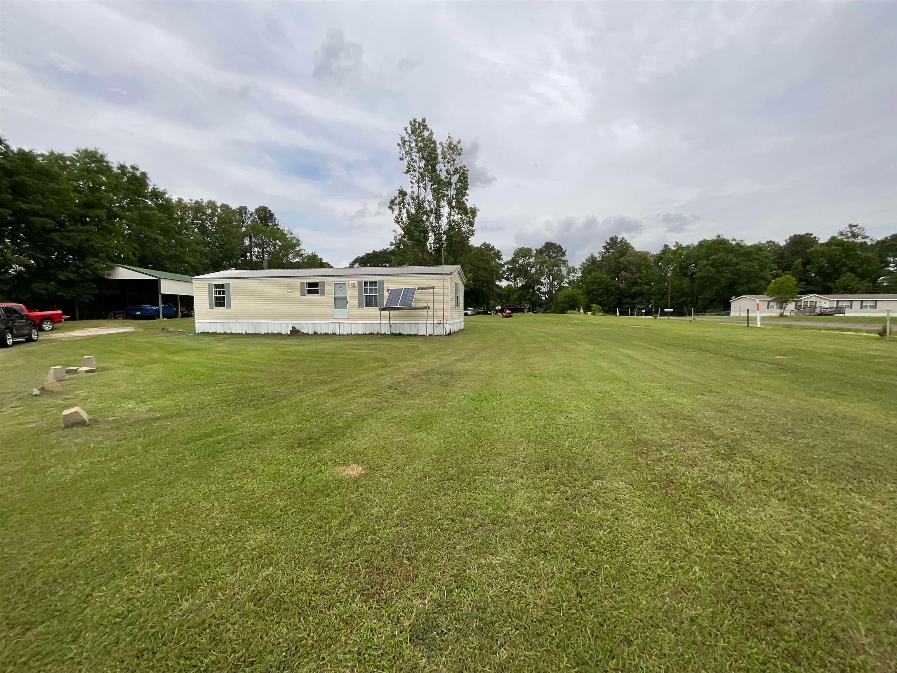 151 Lake Rd