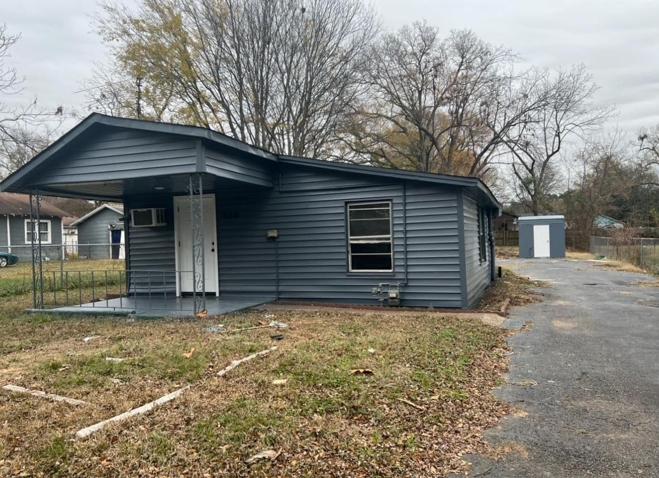Main property image