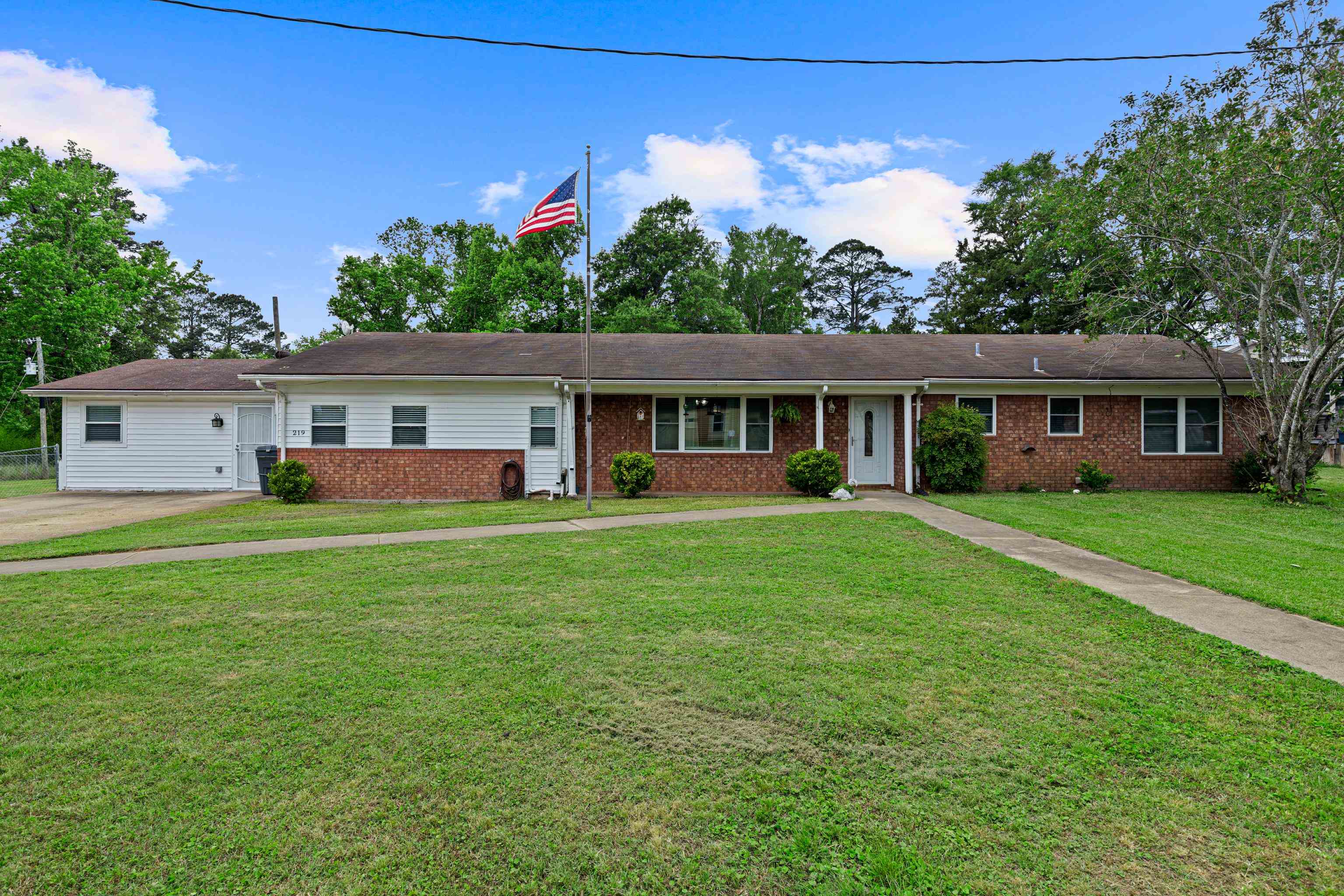 219 Berea 5