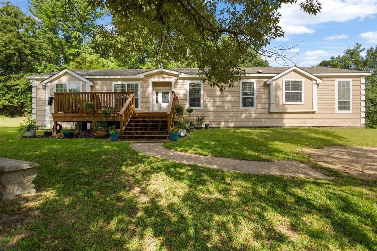 105 Pepper Cir