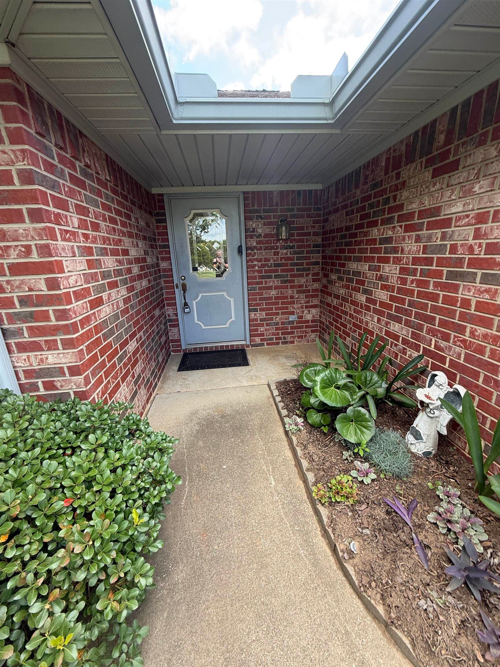310 Spring Valley Rd