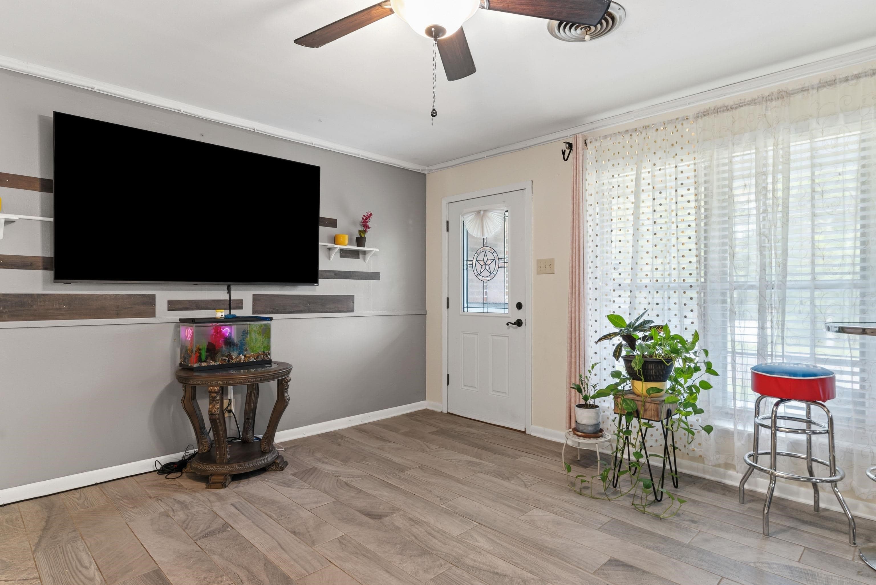 Gallery image 3