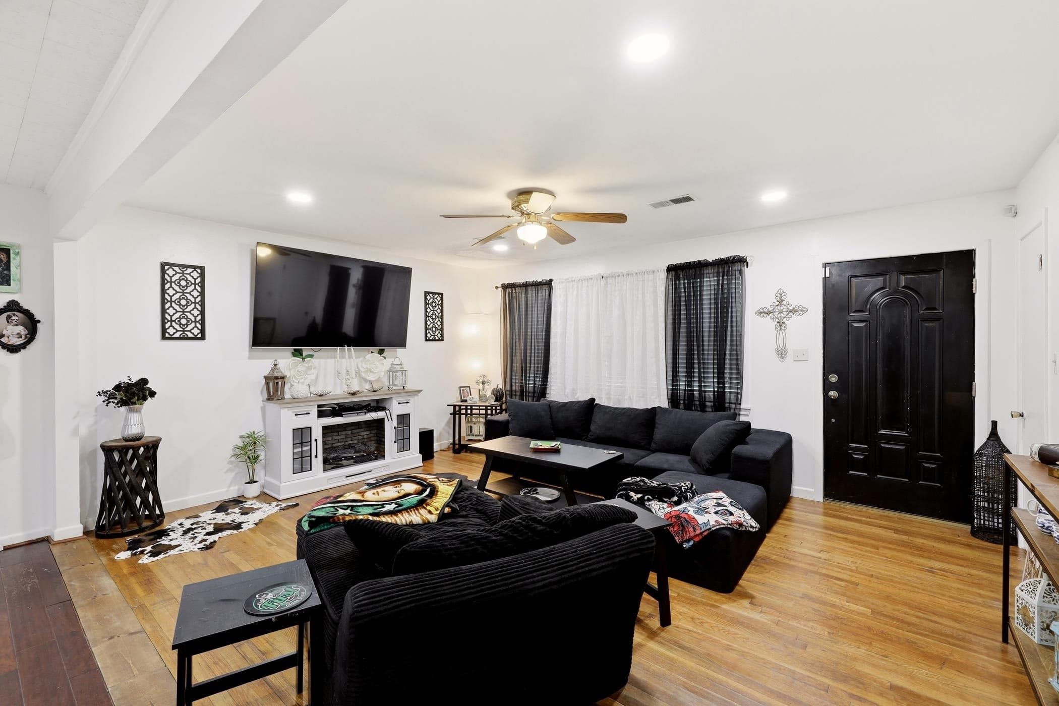 Gallery image 4