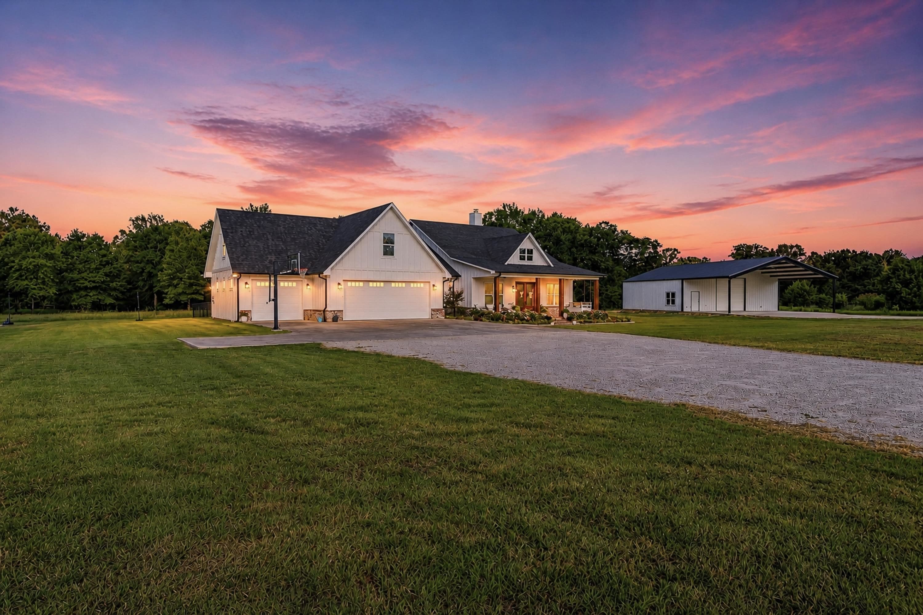 317 Private Road 4351