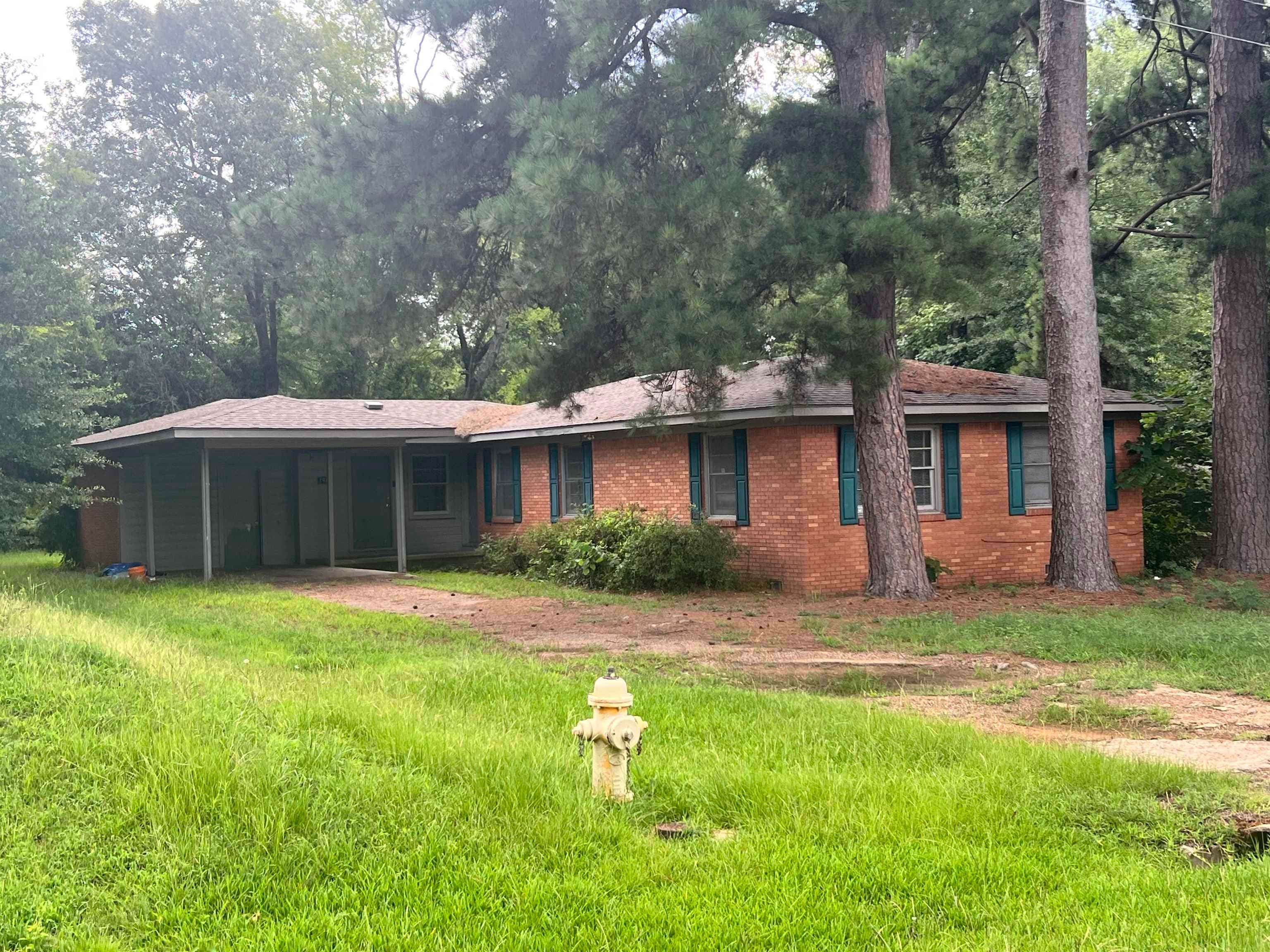 1902 Imperial Cir