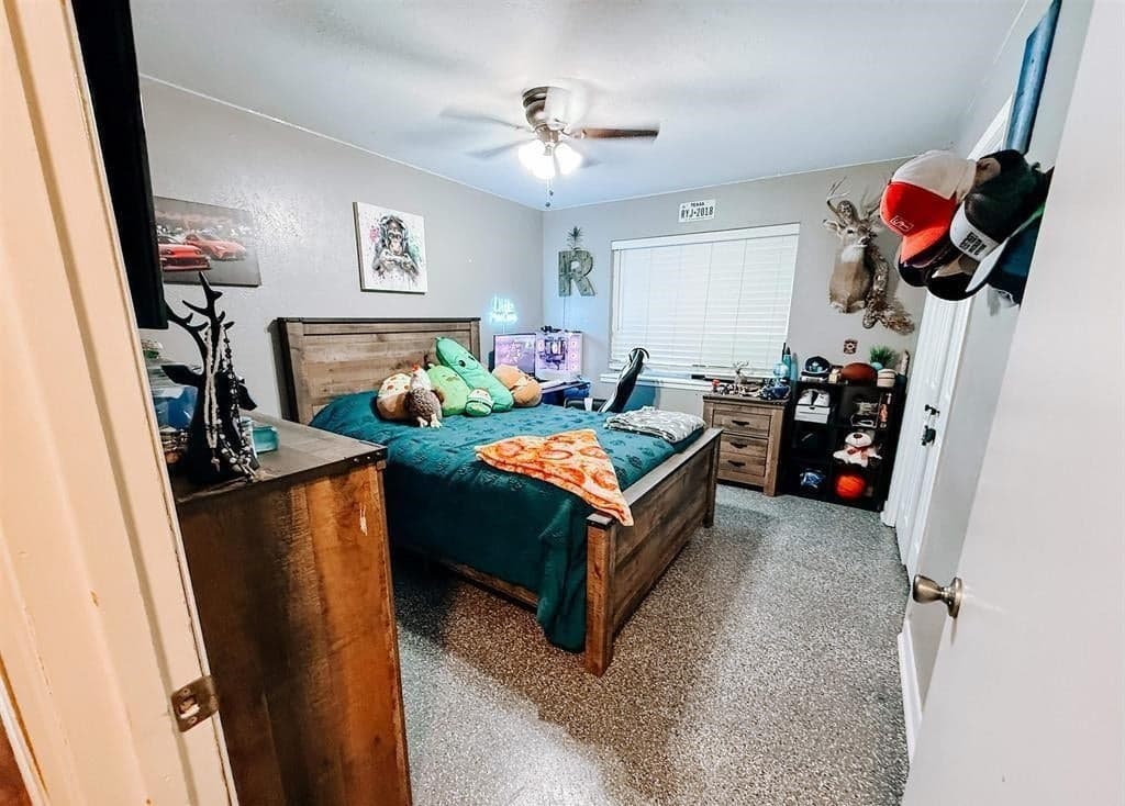 306 Kent Dr