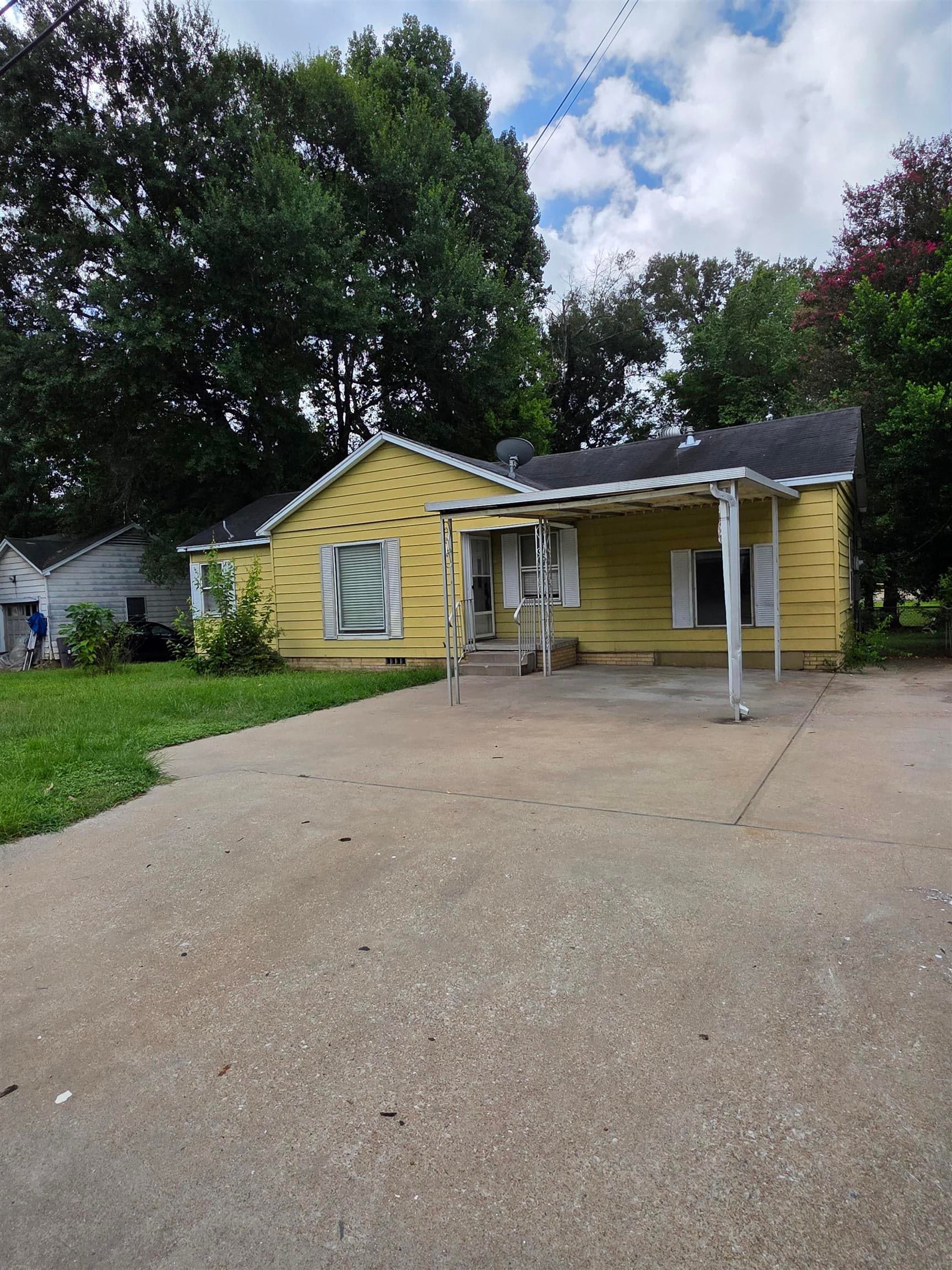 422 Diane Dr