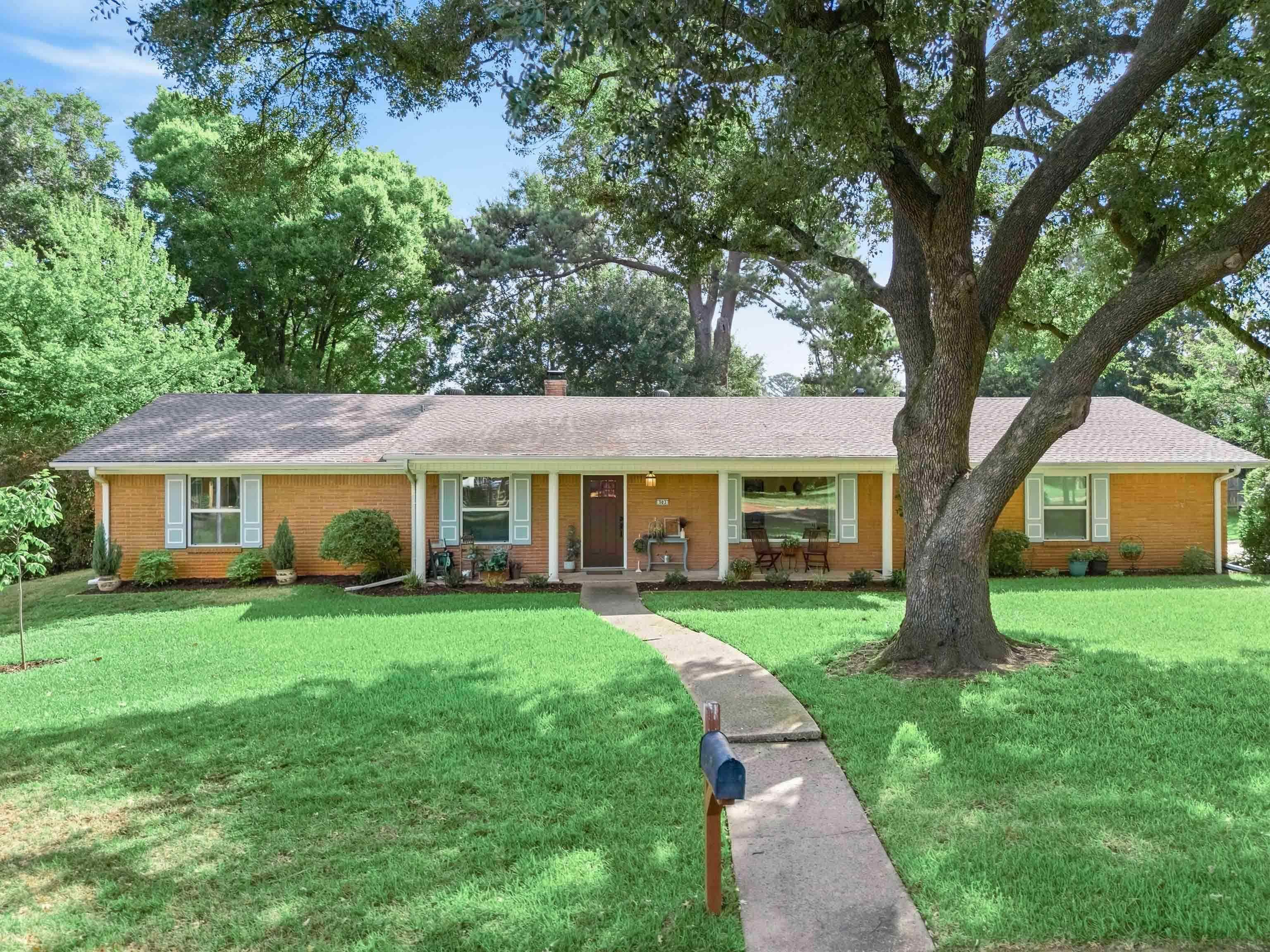 503 Berkshire Dr