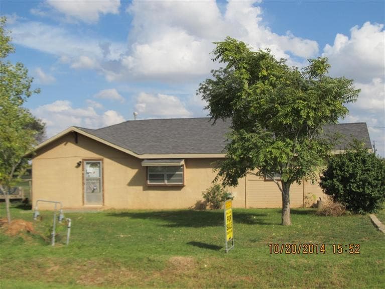 2225 Yuma Ave
