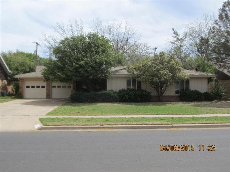 6215 Lynnhaven Dr