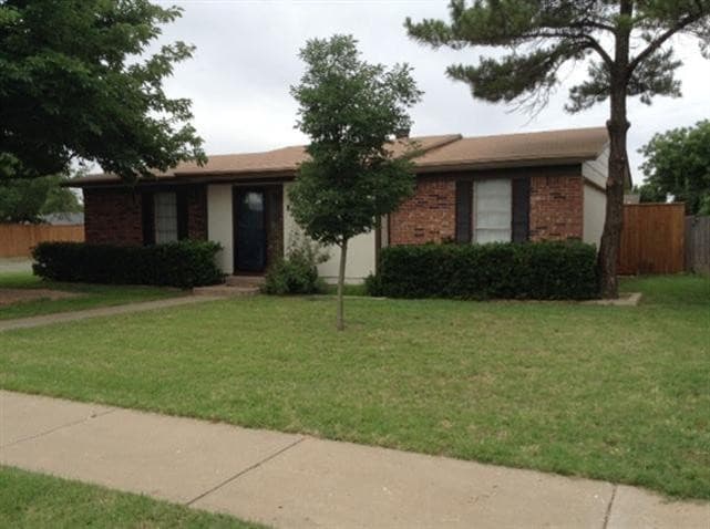 8220 Elkridge Ave