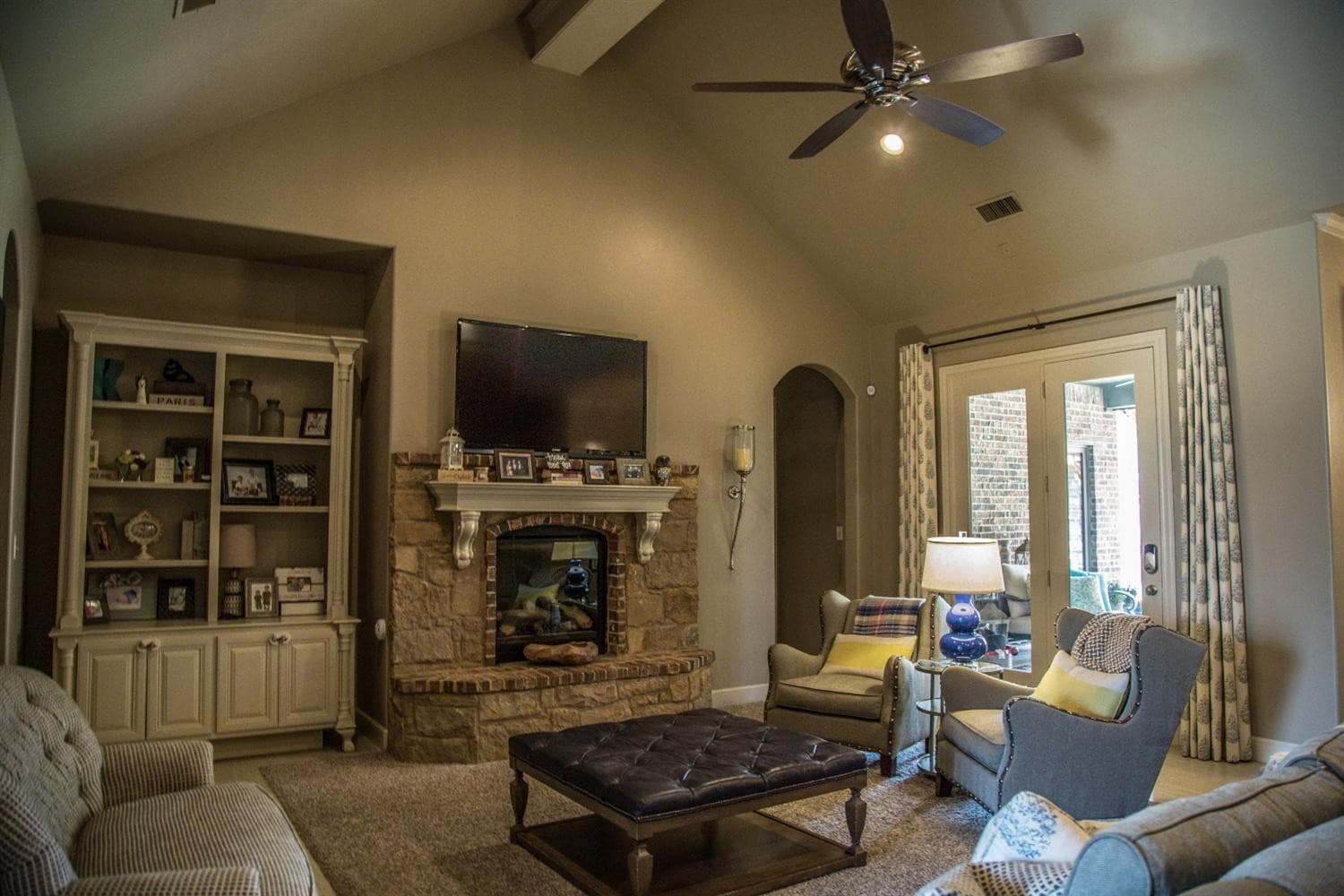 Gallery image 3