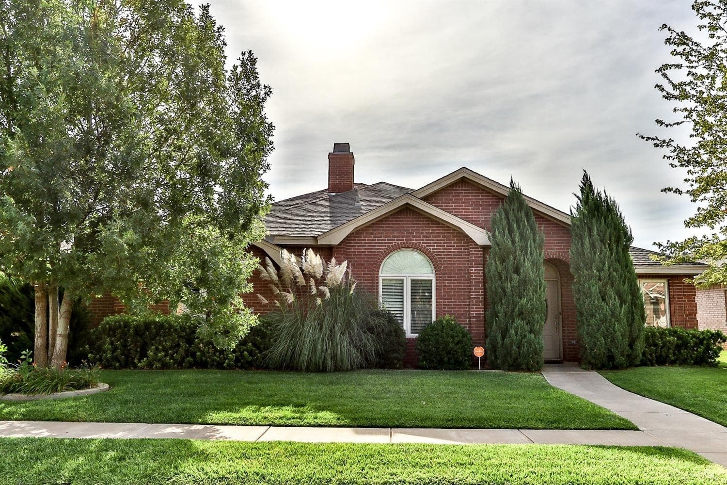 10613 Quinton Ave