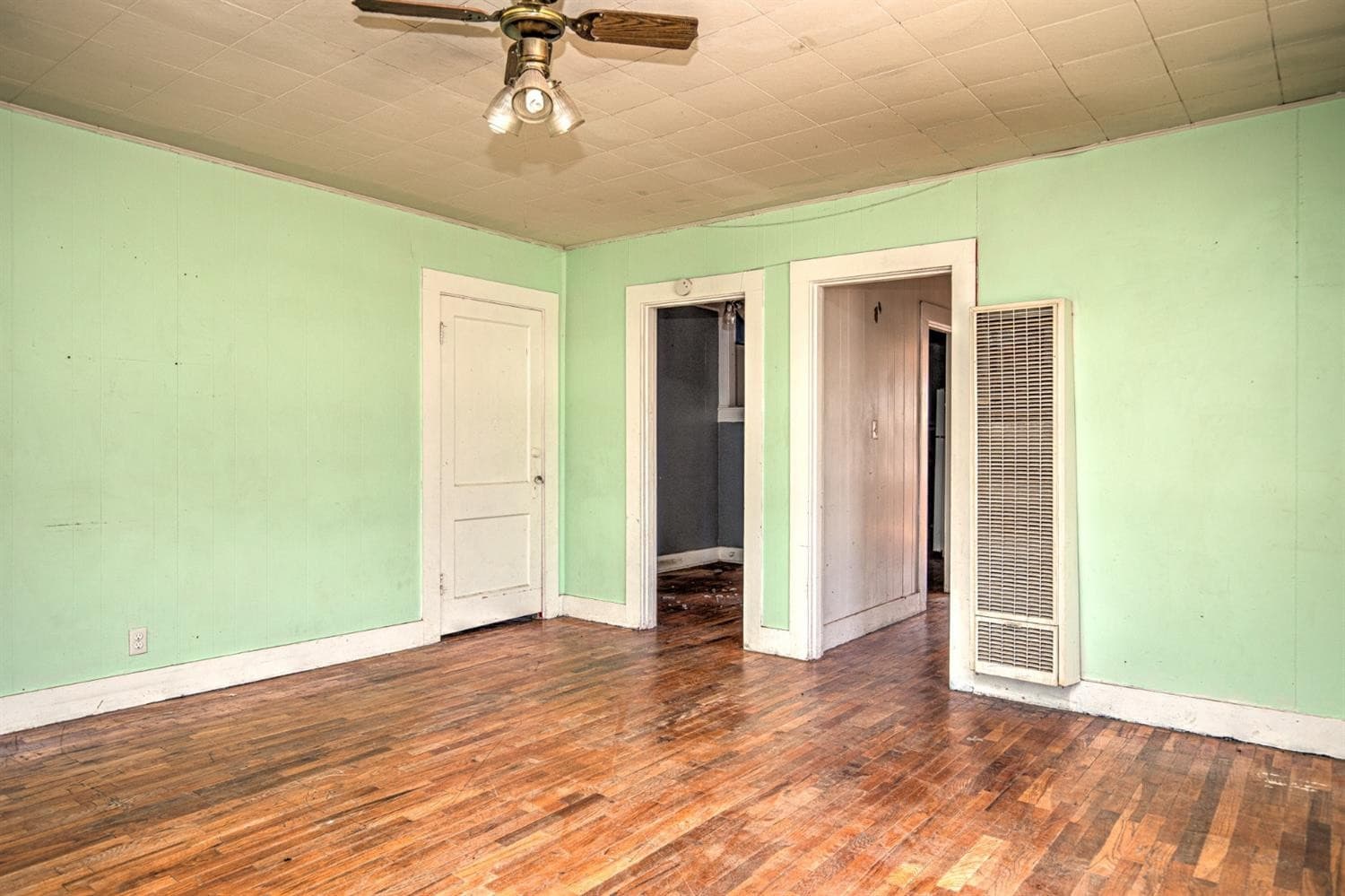 Gallery image 3