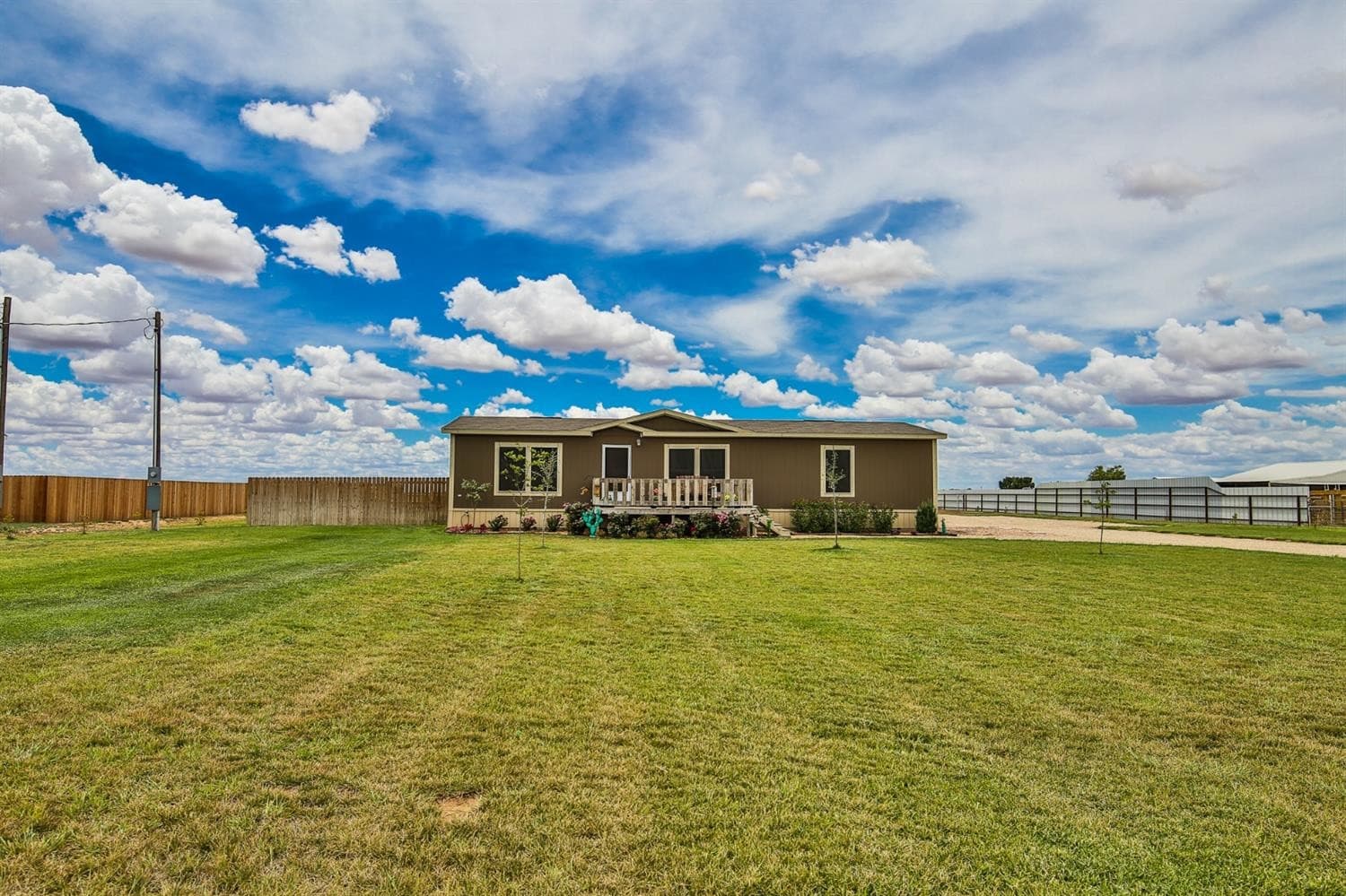 16804 County Road 1350