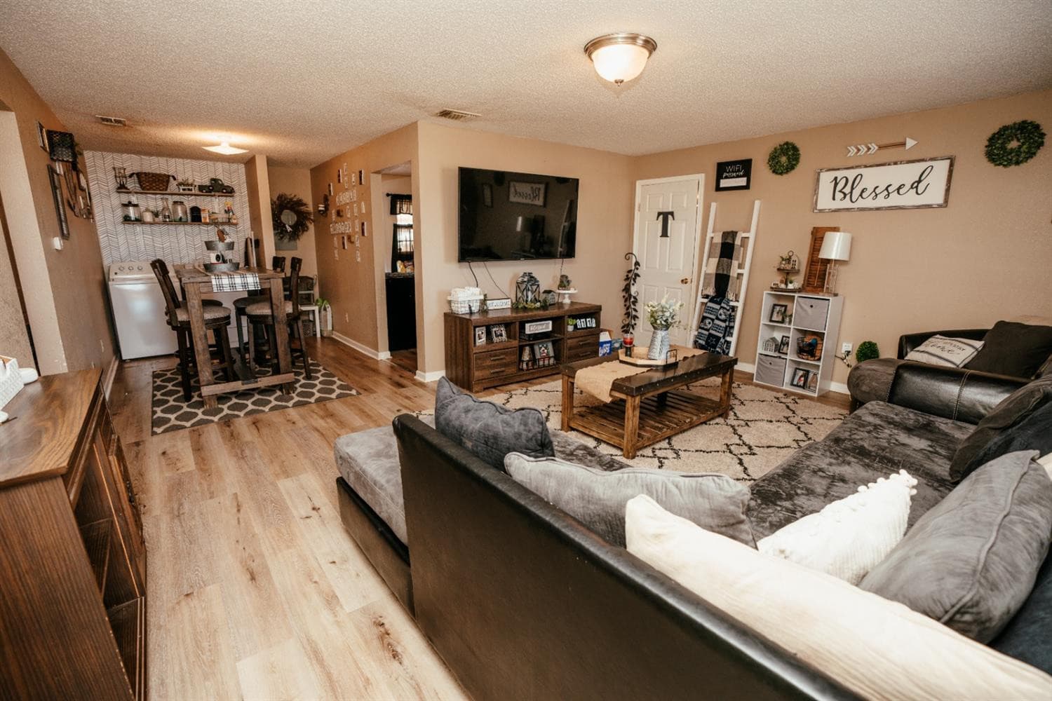 Gallery image 3