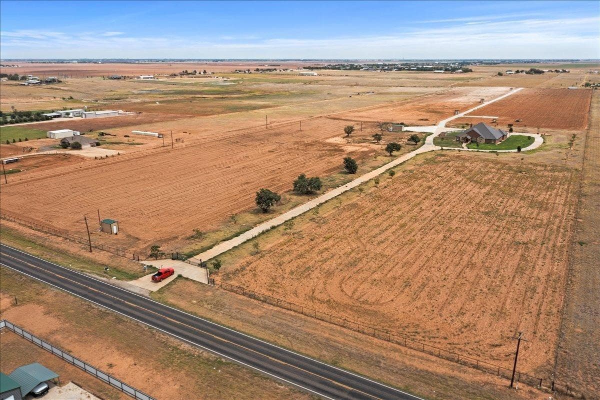 16913 Fm 179