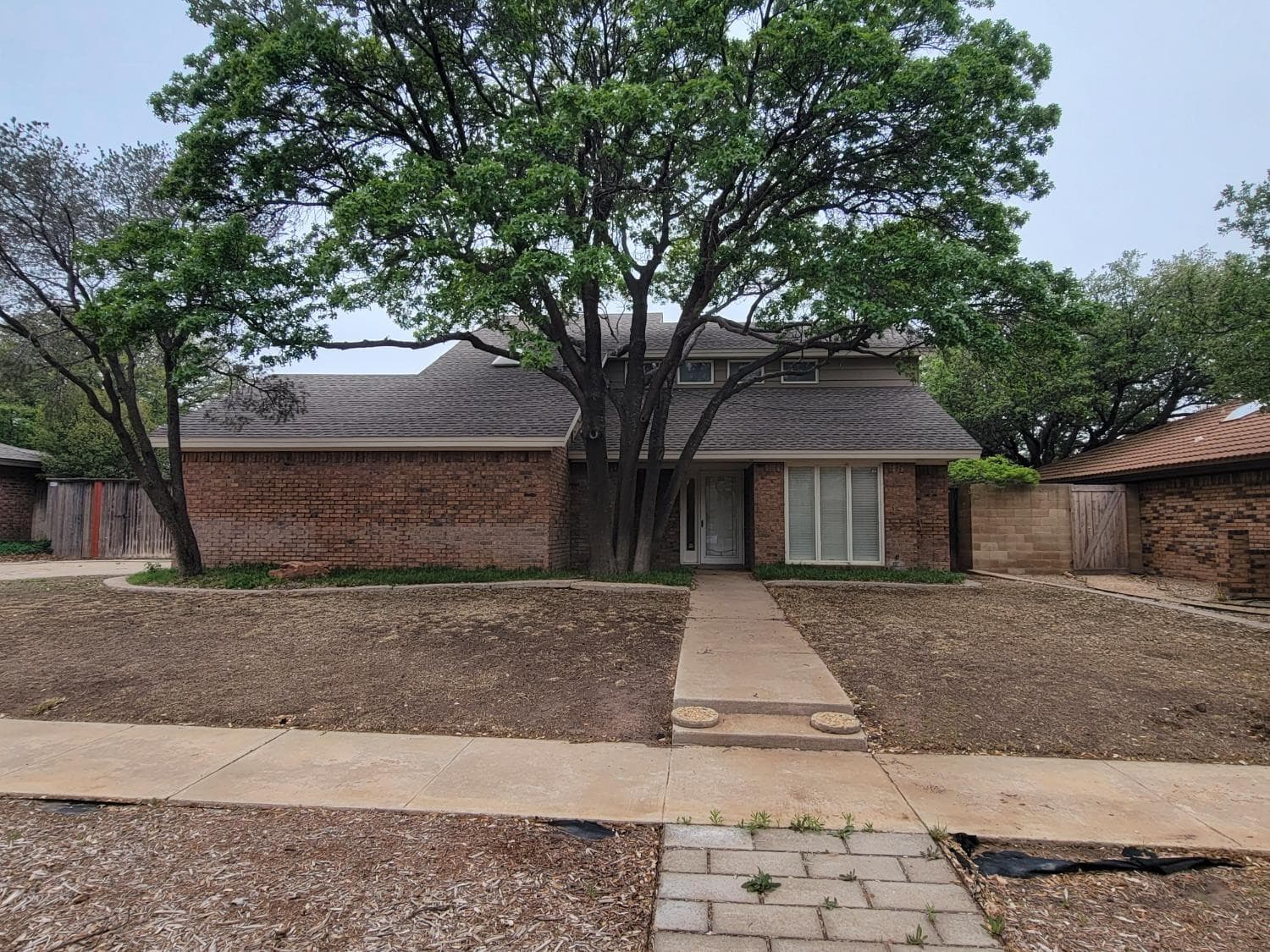 8606 Utica Ave